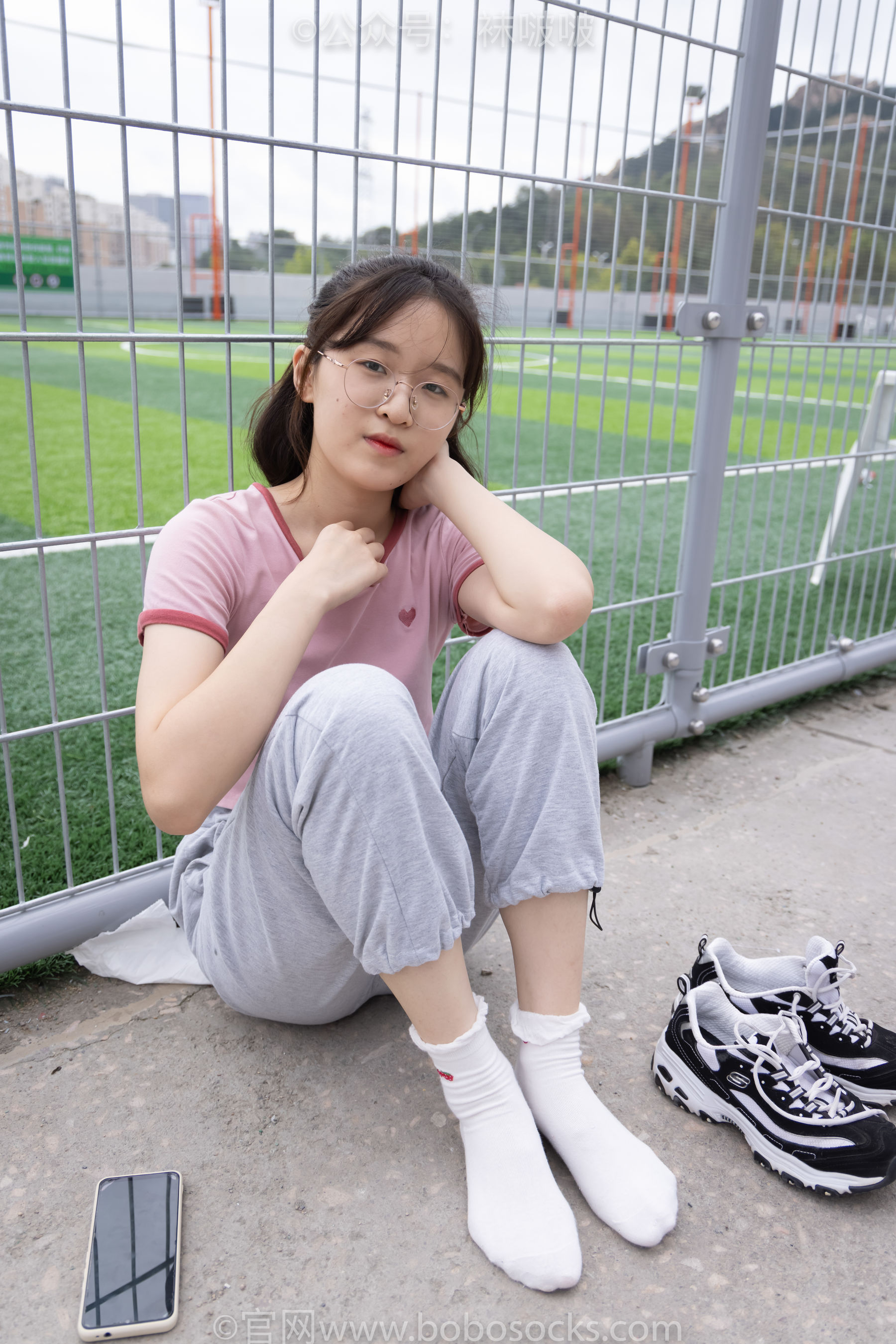 BoBoSocks袜啵啵 No.016 熊熊-斯凯奇运动鞋、棉袜、裸足