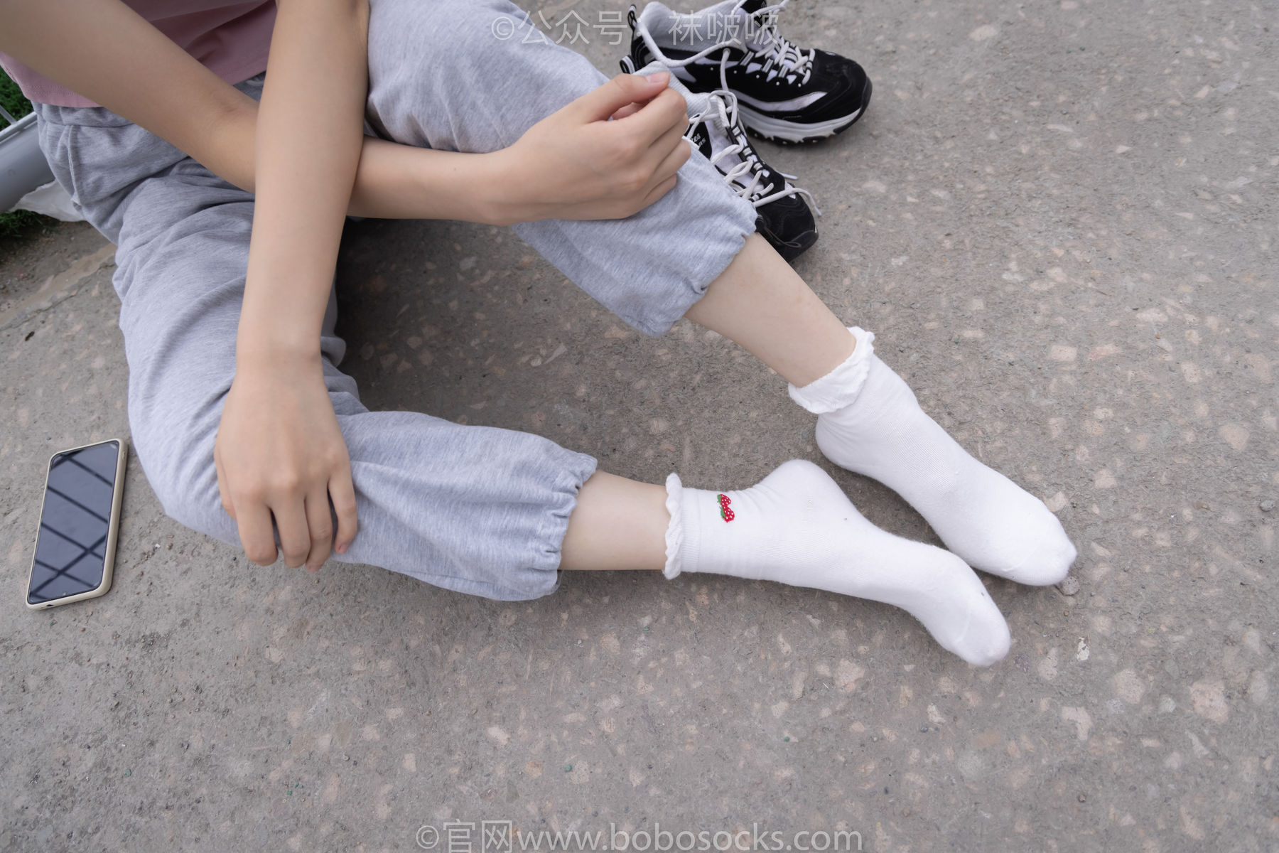 BoBoSocks袜啵啵 No.016 熊熊-斯凯奇运动鞋、棉袜、裸足