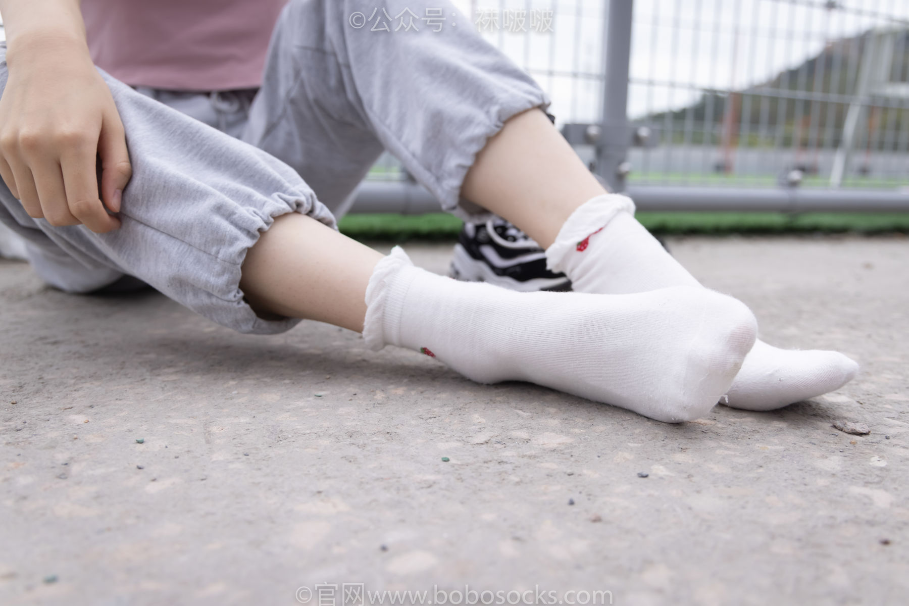 BoBoSocks袜啵啵 No.016 熊熊-斯凯奇运动鞋、棉袜、裸足