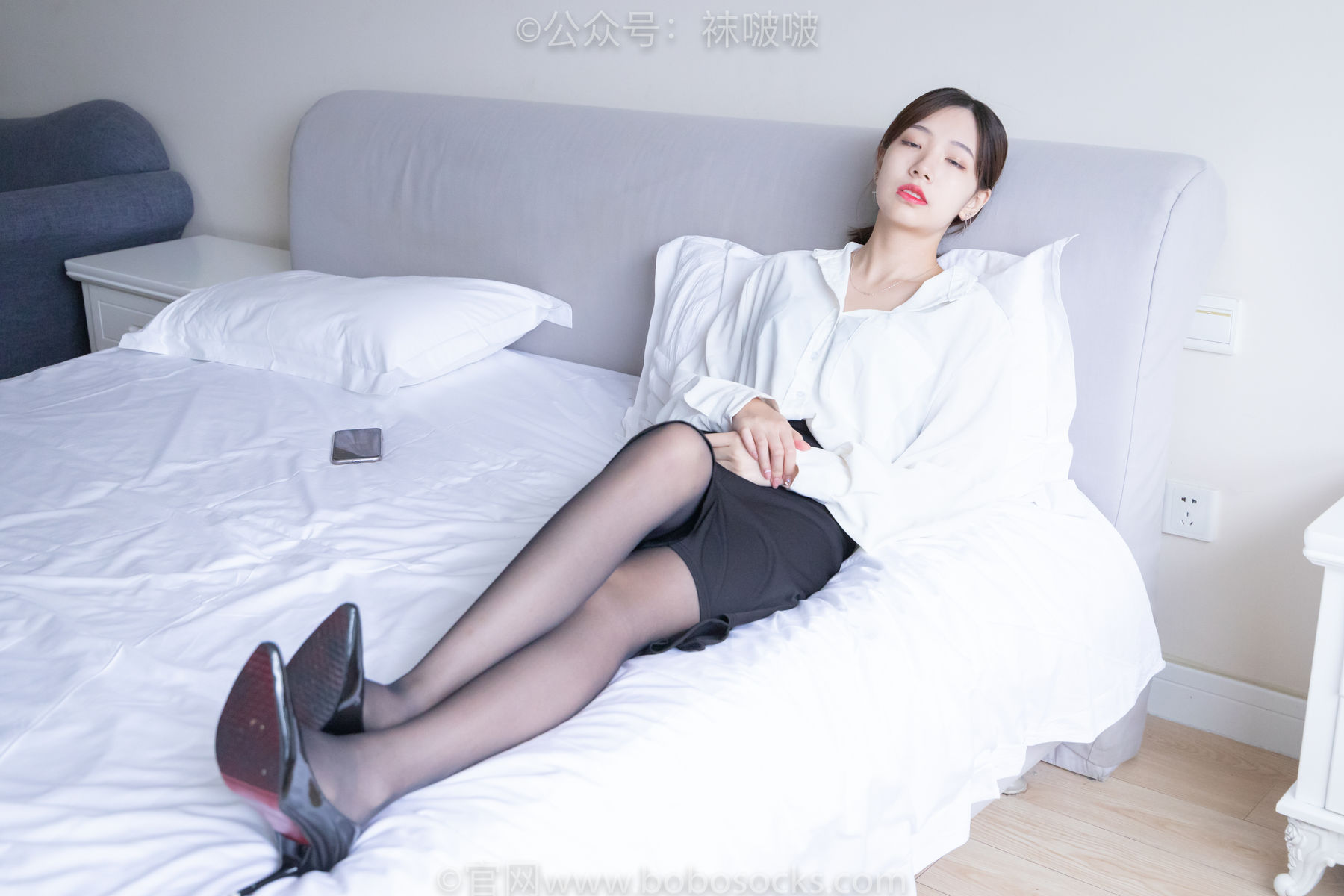 BoBoSocks袜啵啵 No.017 小甜豆-OL制服、高跟鞋、黑丝