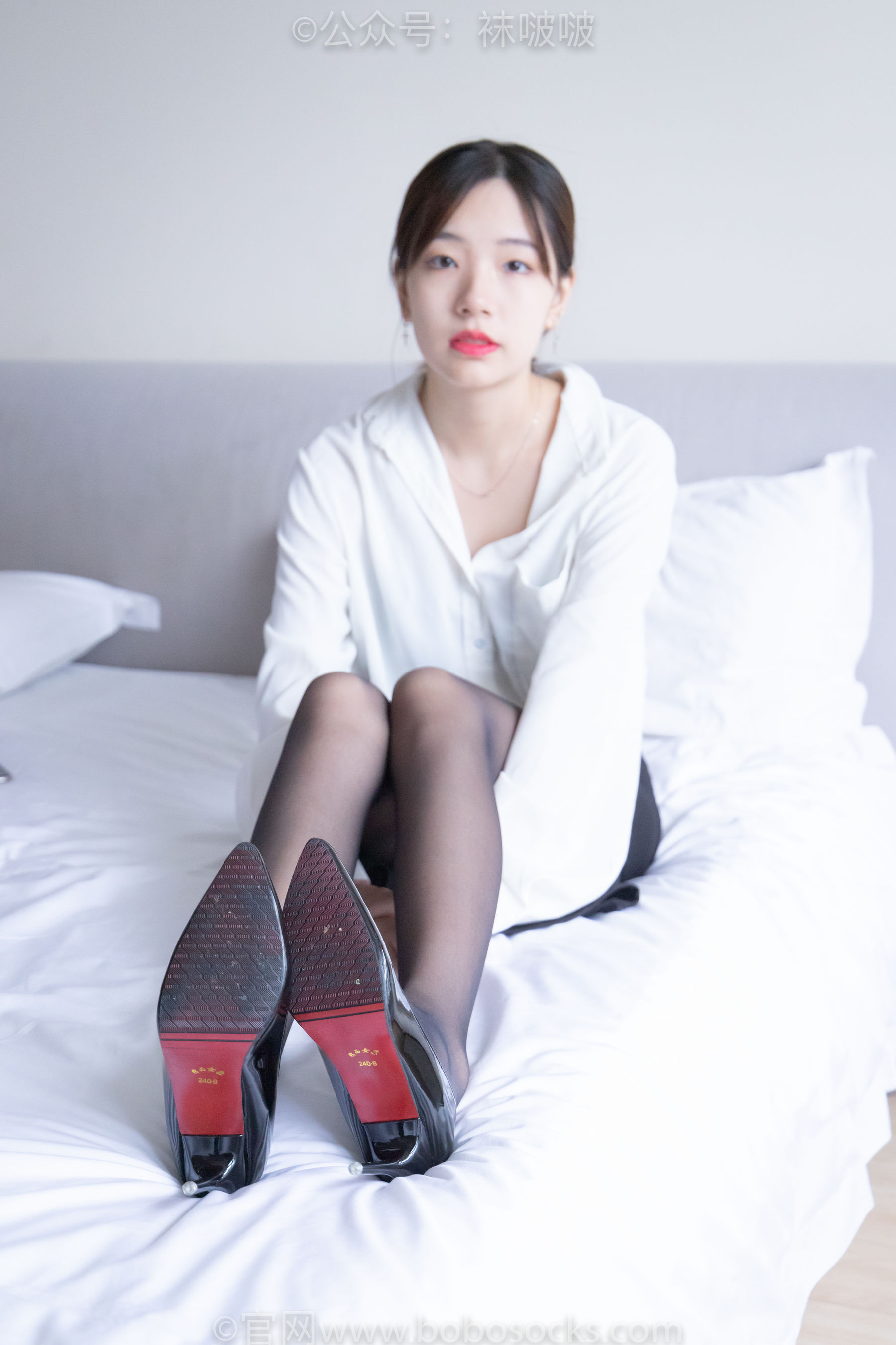 BoBoSocks袜啵啵 No.017 小甜豆-OL制服、高跟鞋、黑丝
