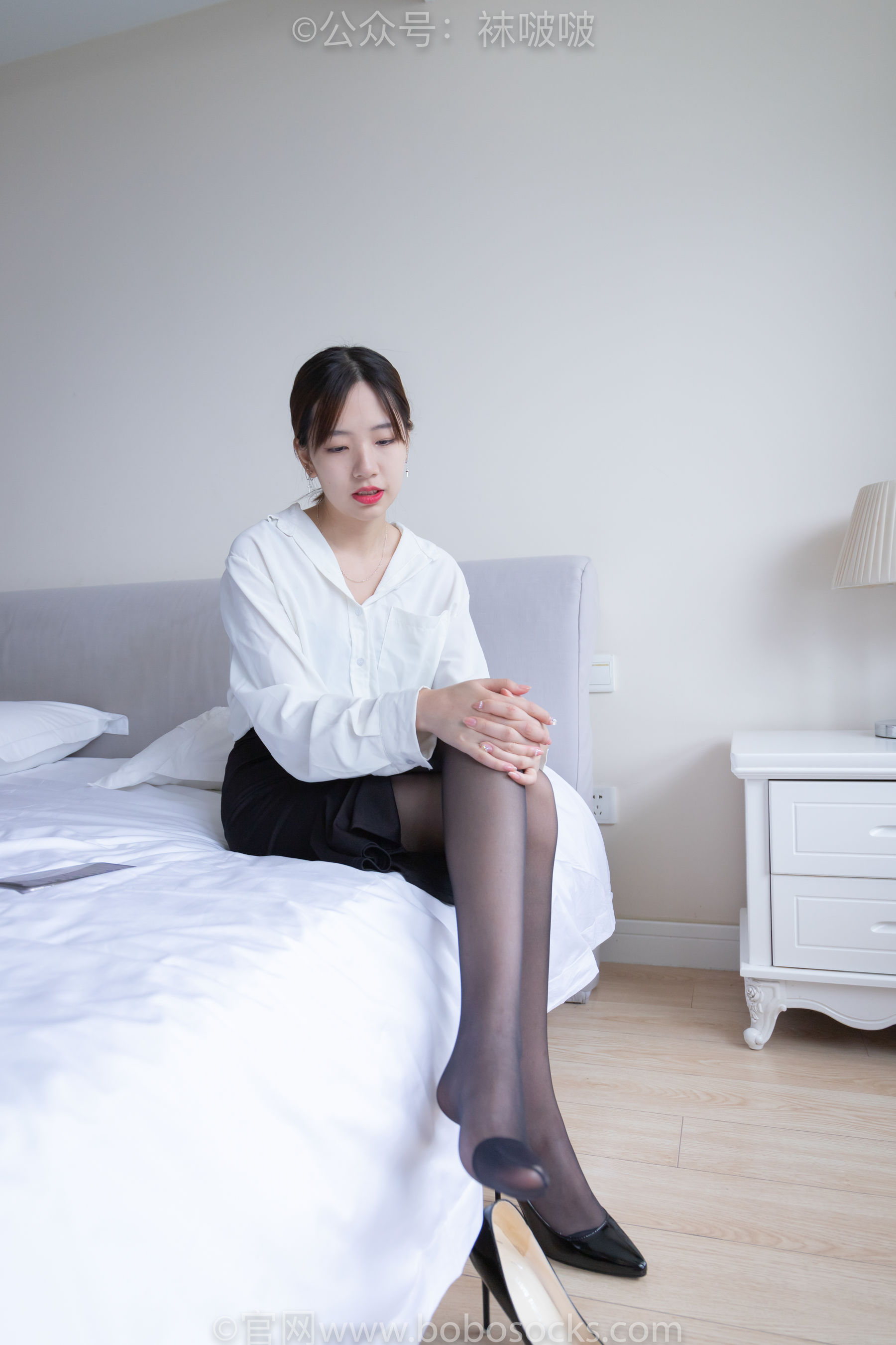 BoBoSocks袜啵啵 No.017 小甜豆-OL制服、高跟鞋、黑丝