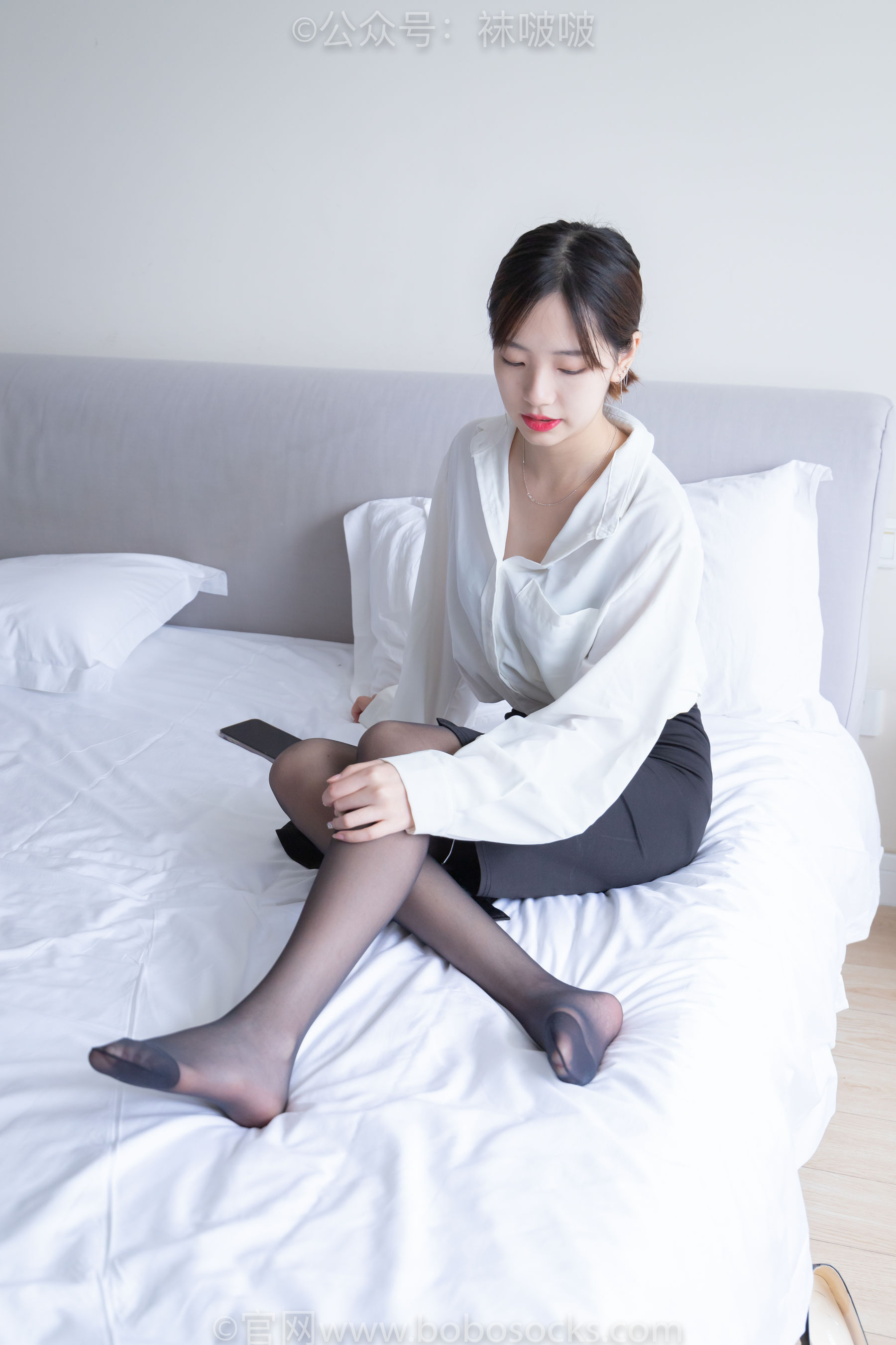 BoBoSocks袜啵啵 No.017 小甜豆-OL制服、高跟鞋、黑丝