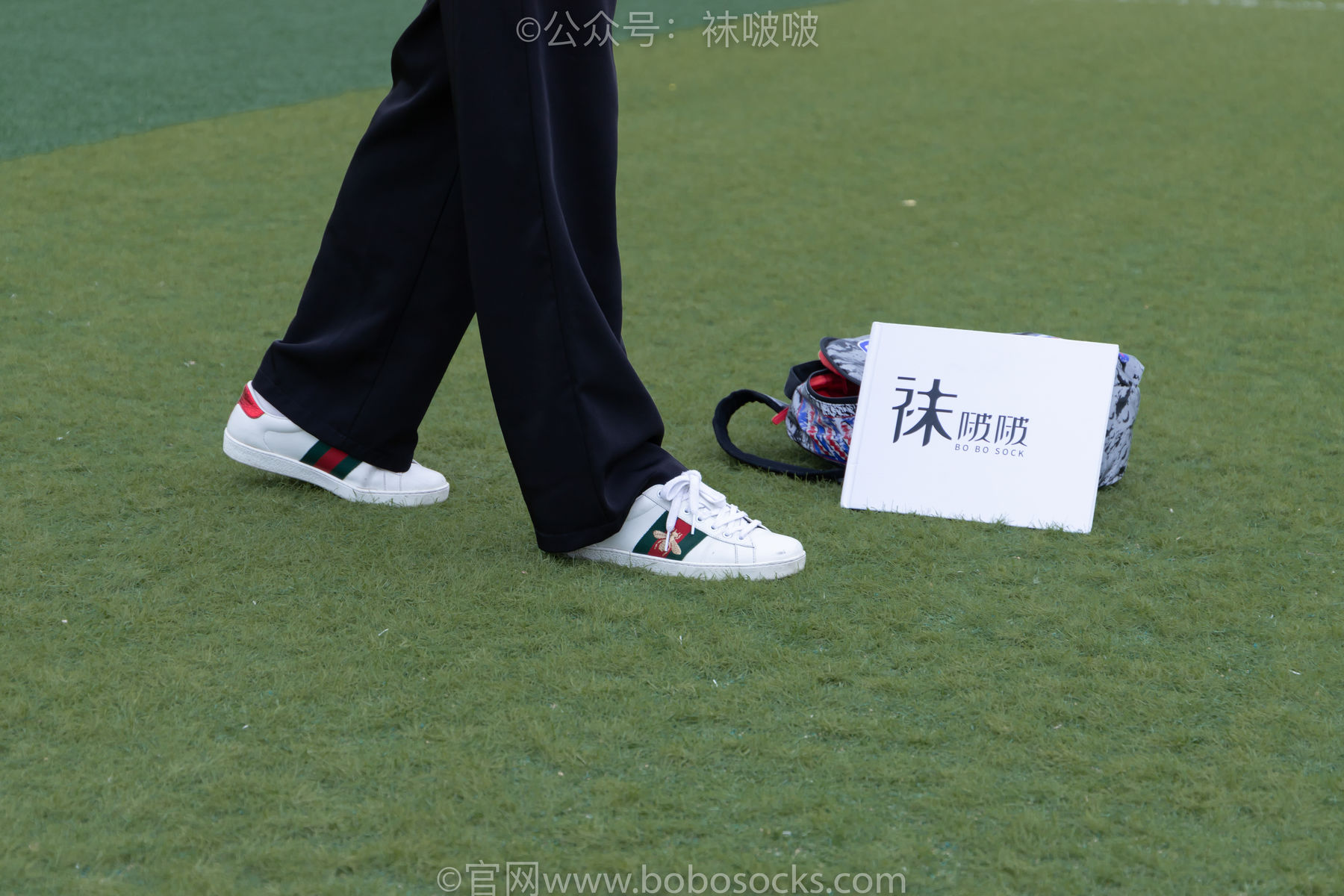 BoBoSocks袜啵啵 No.021 泡芙-板鞋、白棉袜、裸足