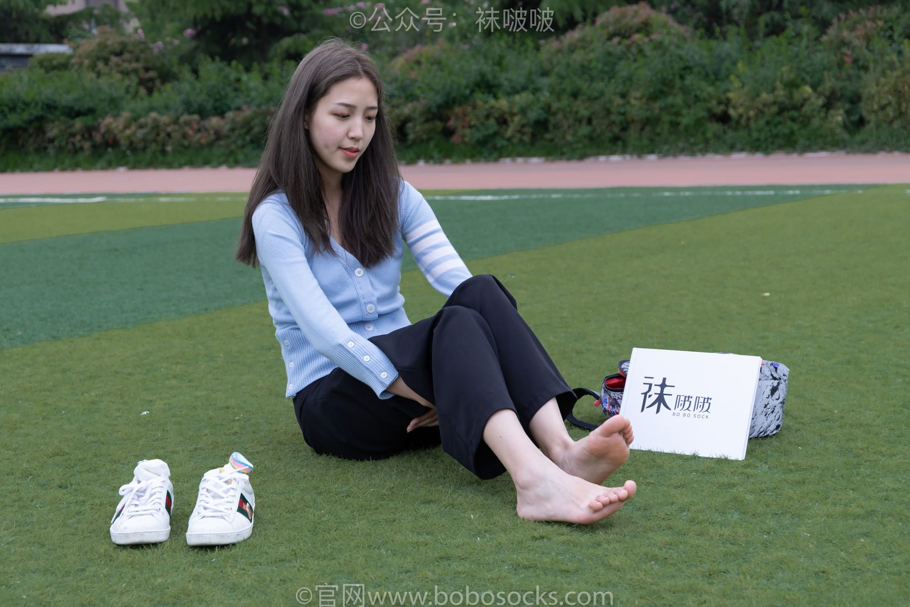 BoBoSocks袜啵啵 No.021 泡芙-板鞋、白棉袜、裸足