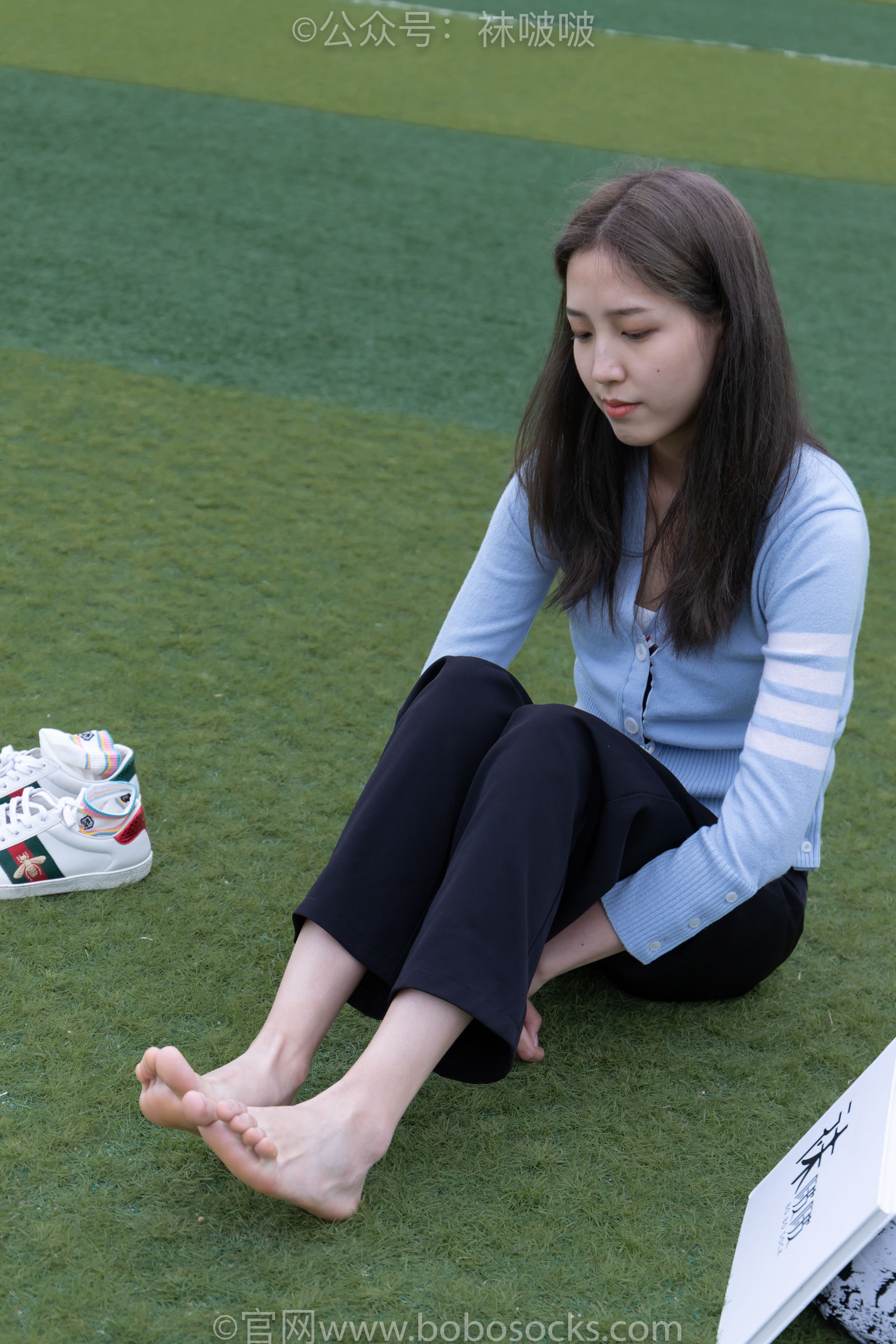 BoBoSocks袜啵啵 No.021 泡芙-板鞋、白棉袜、裸足
