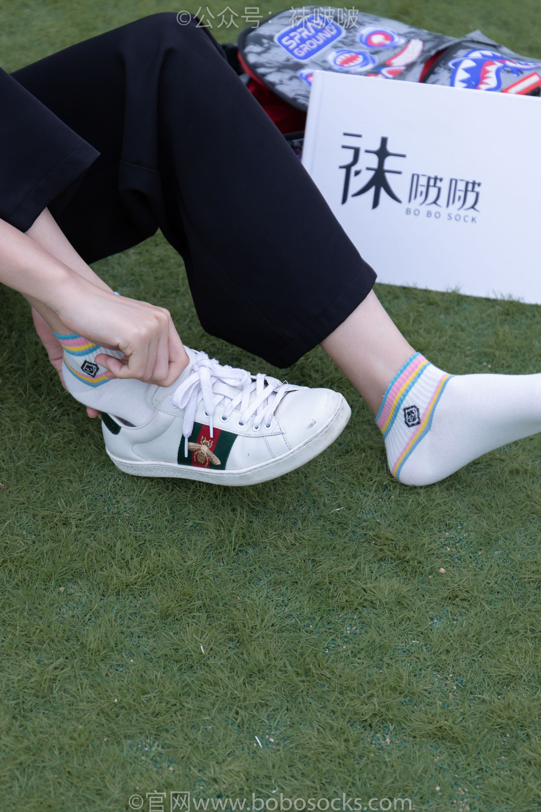 BoBoSocks袜啵啵 No.021 泡芙-板鞋、白棉袜、裸足