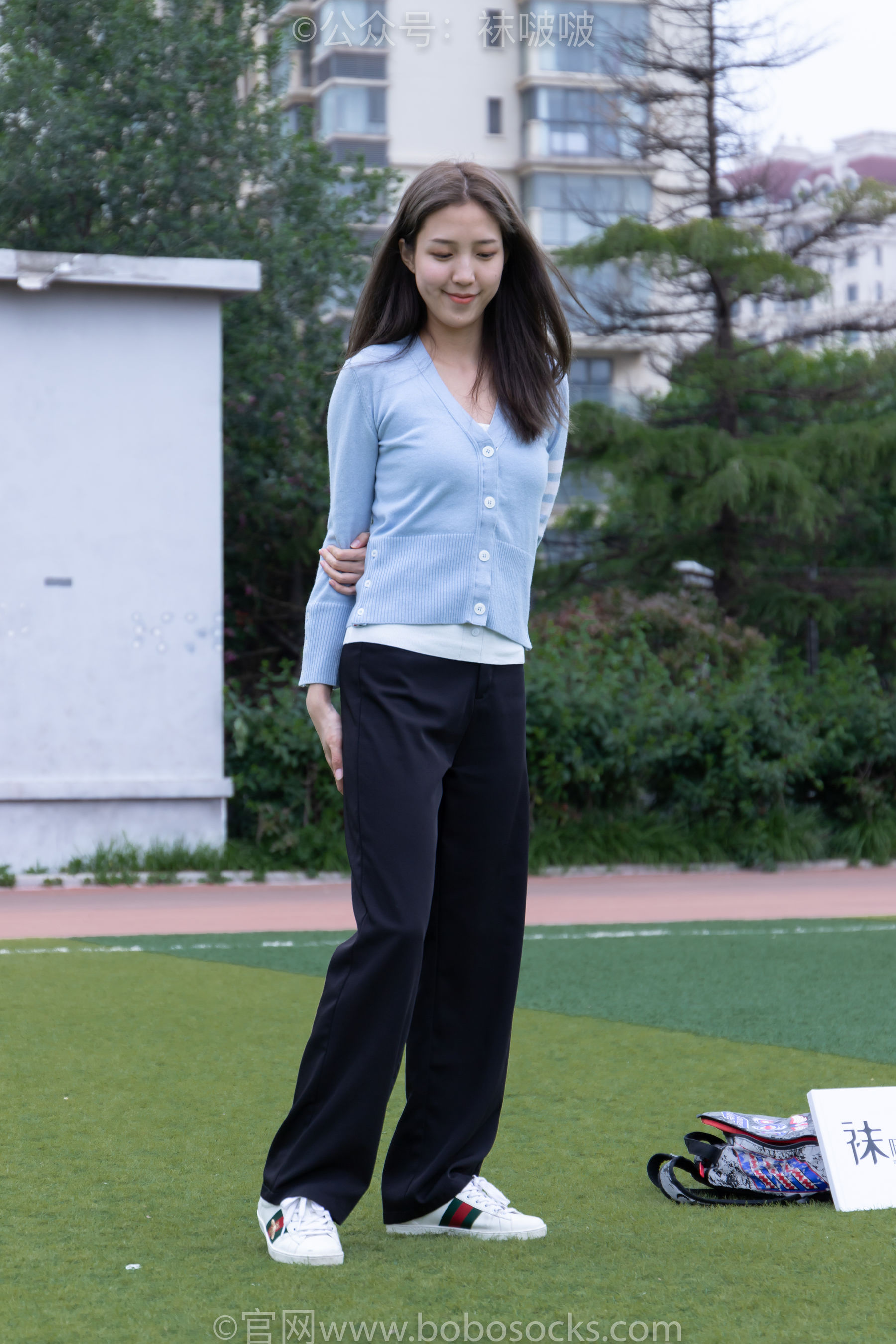 BoBoSocks袜啵啵 No.021 泡芙-板鞋、白棉袜、裸足