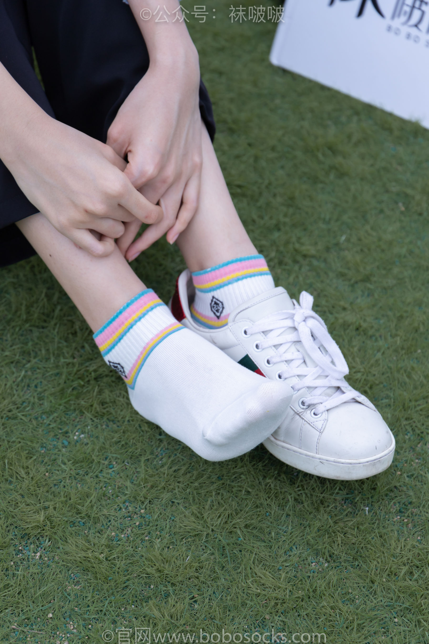 BoBoSocks袜啵啵 No.021 泡芙-板鞋、白棉袜、裸足