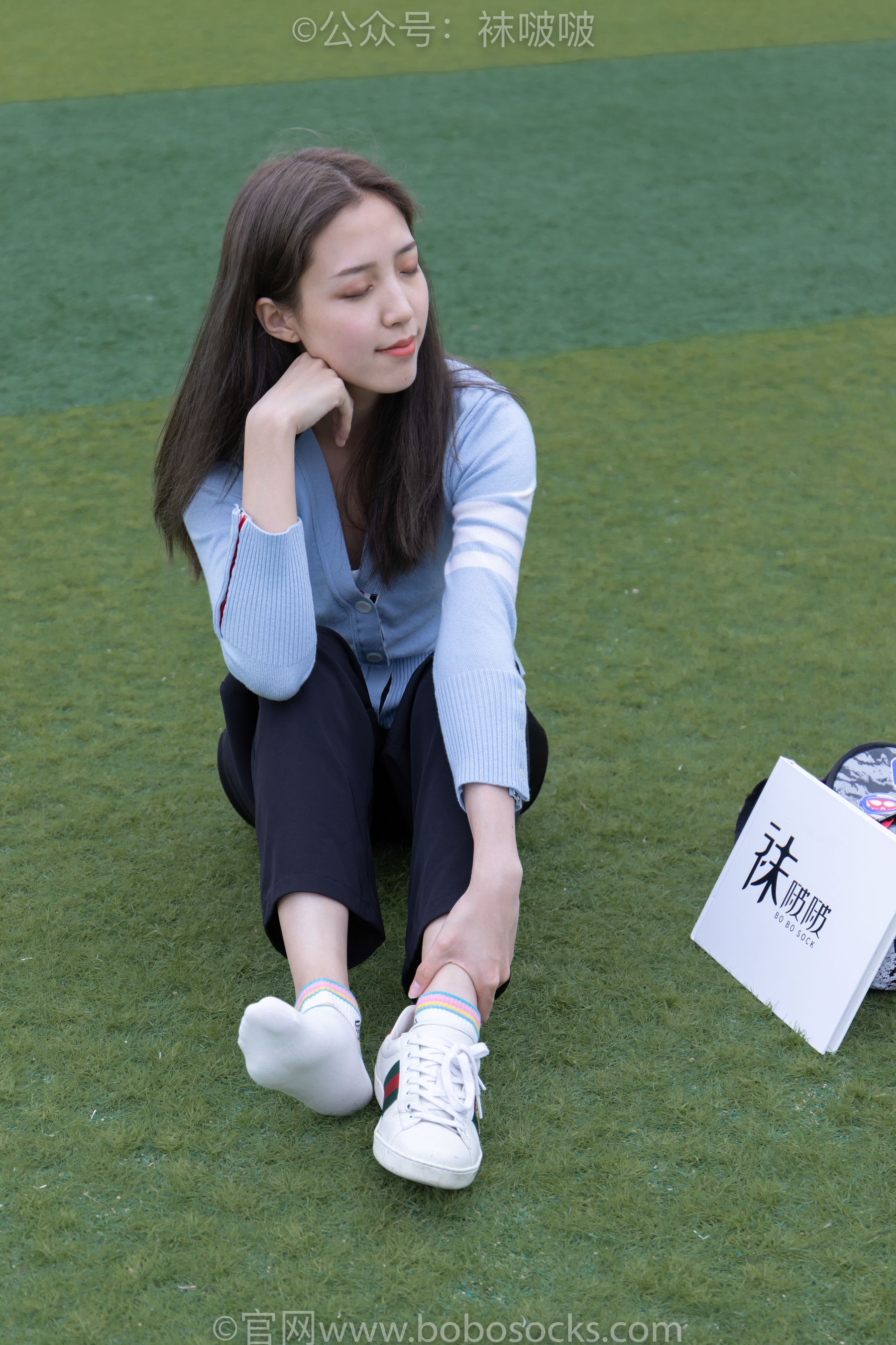 BoBoSocks袜啵啵 No.021 泡芙-板鞋、白棉袜、裸足