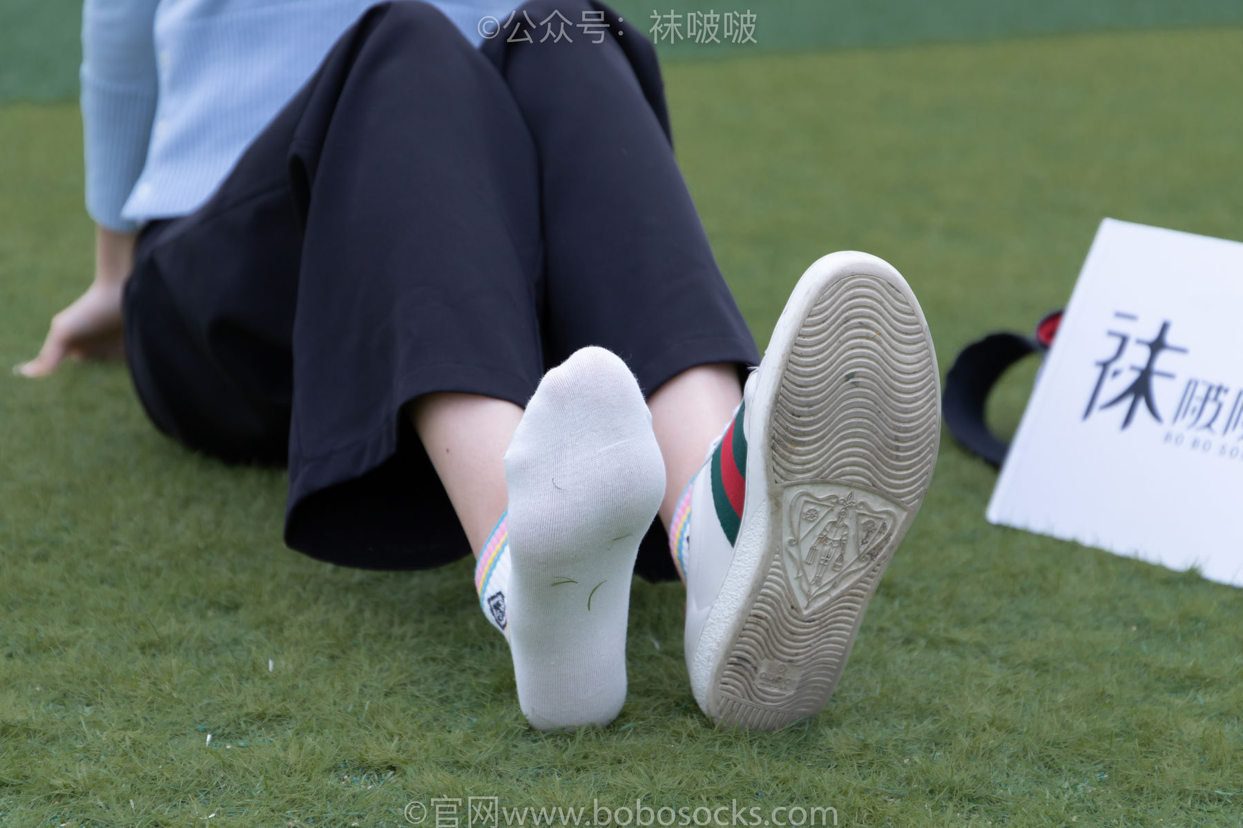 BoBoSocks袜啵啵 No.021 泡芙-板鞋、白棉袜、裸足