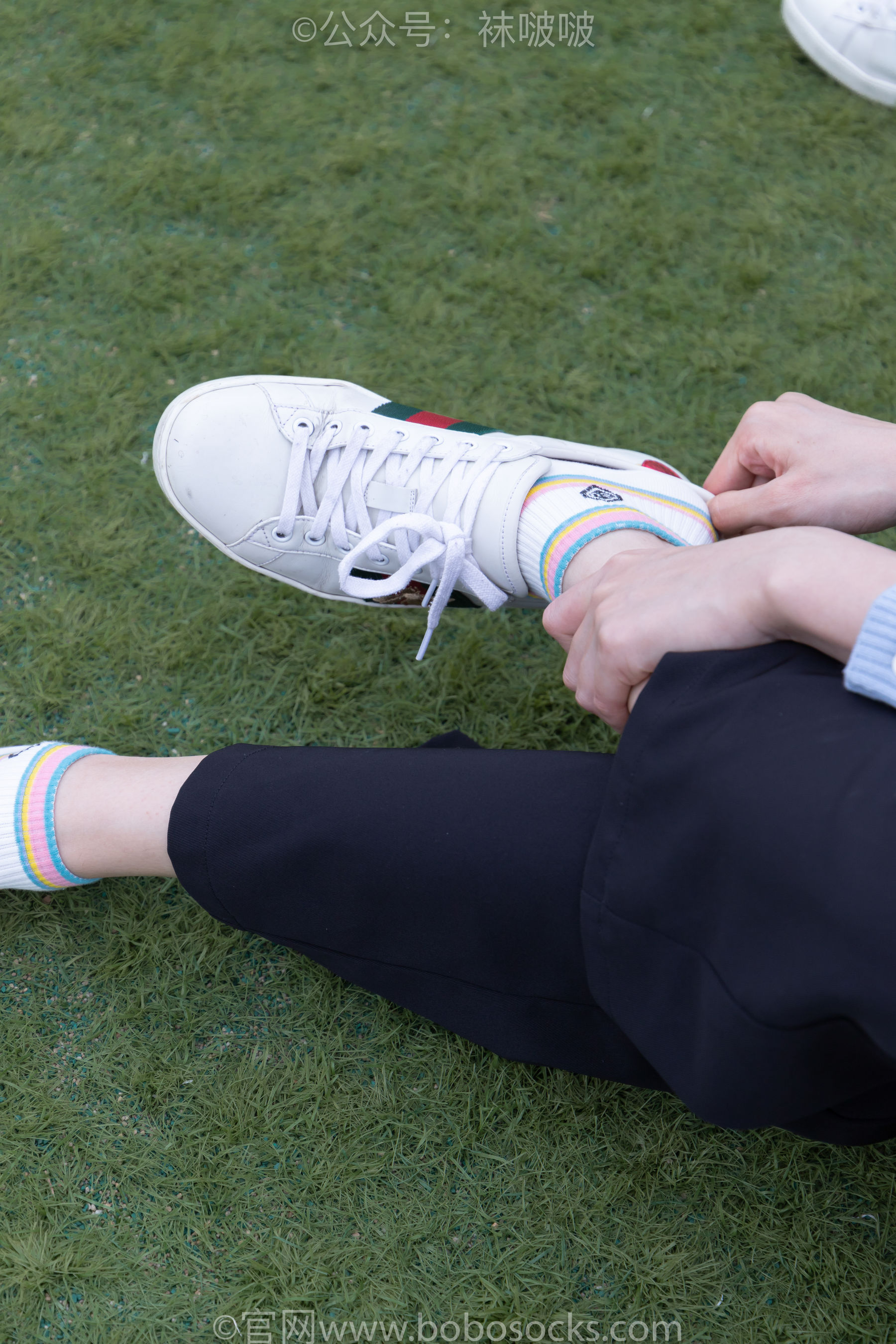 BoBoSocks袜啵啵 No.021 泡芙-板鞋、白棉袜、裸足