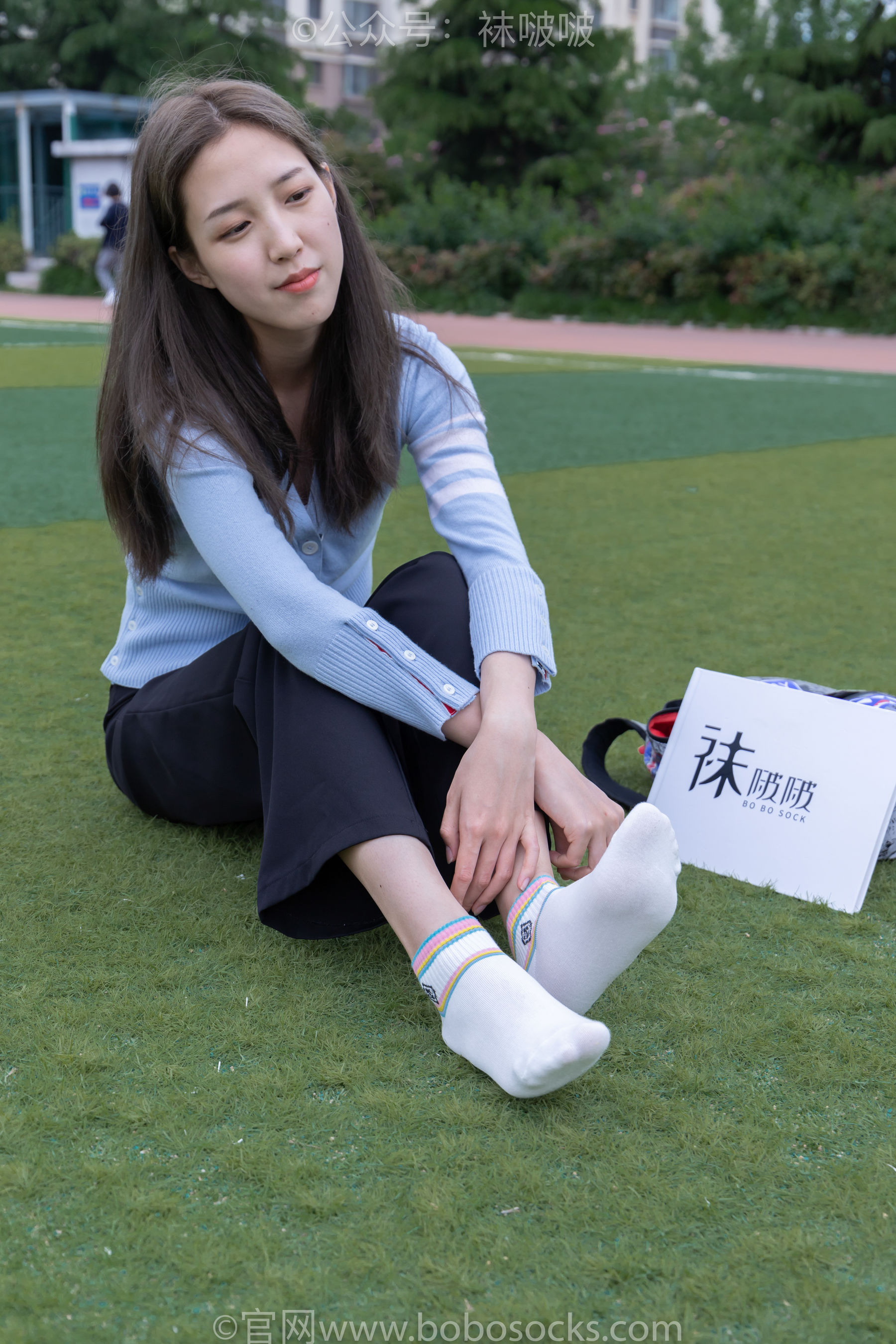 BoBoSocks袜啵啵 No.021 泡芙-板鞋、白棉袜、裸足