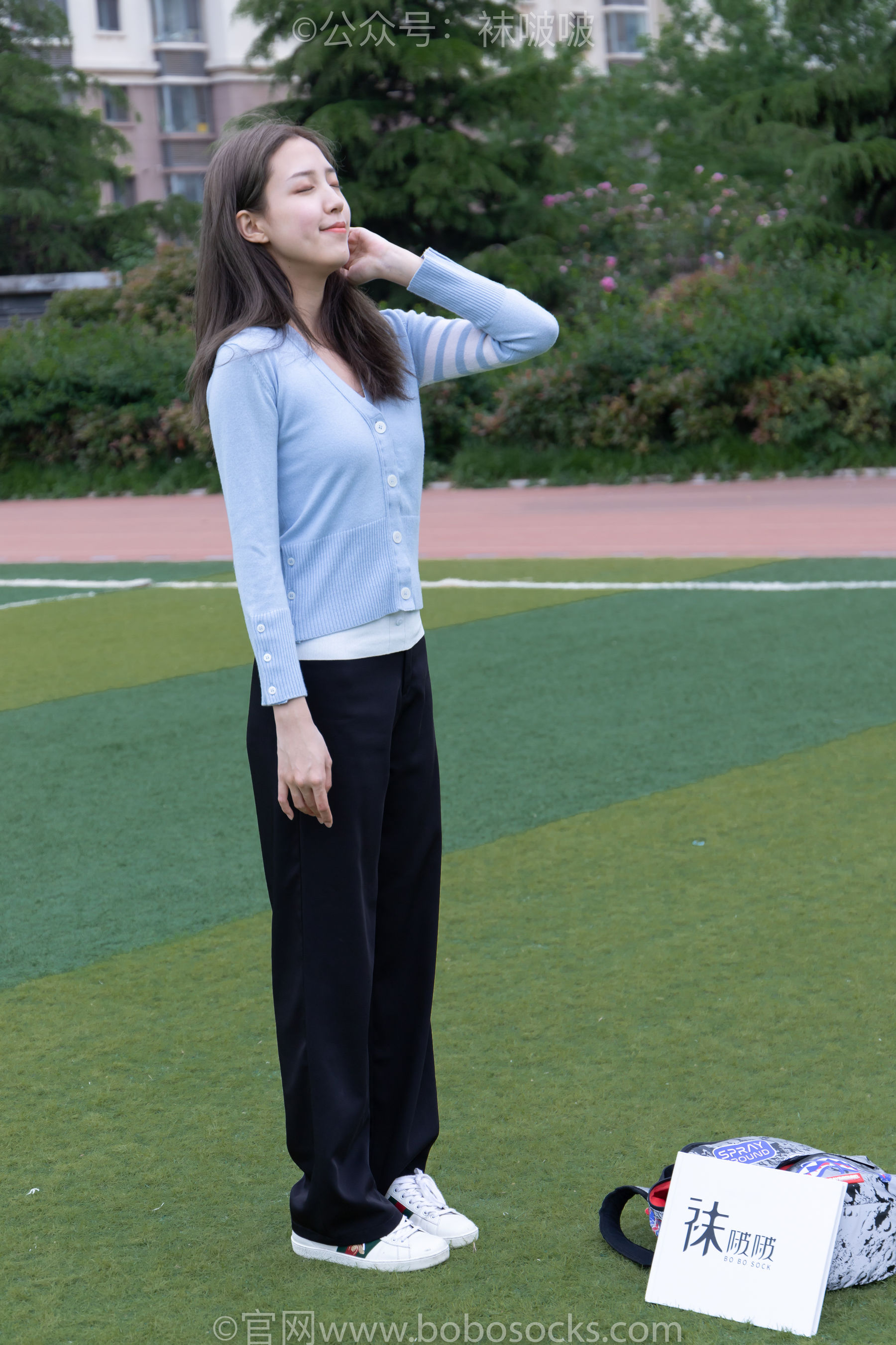 BoBoSocks袜啵啵 No.021 泡芙-板鞋、白棉袜、裸足