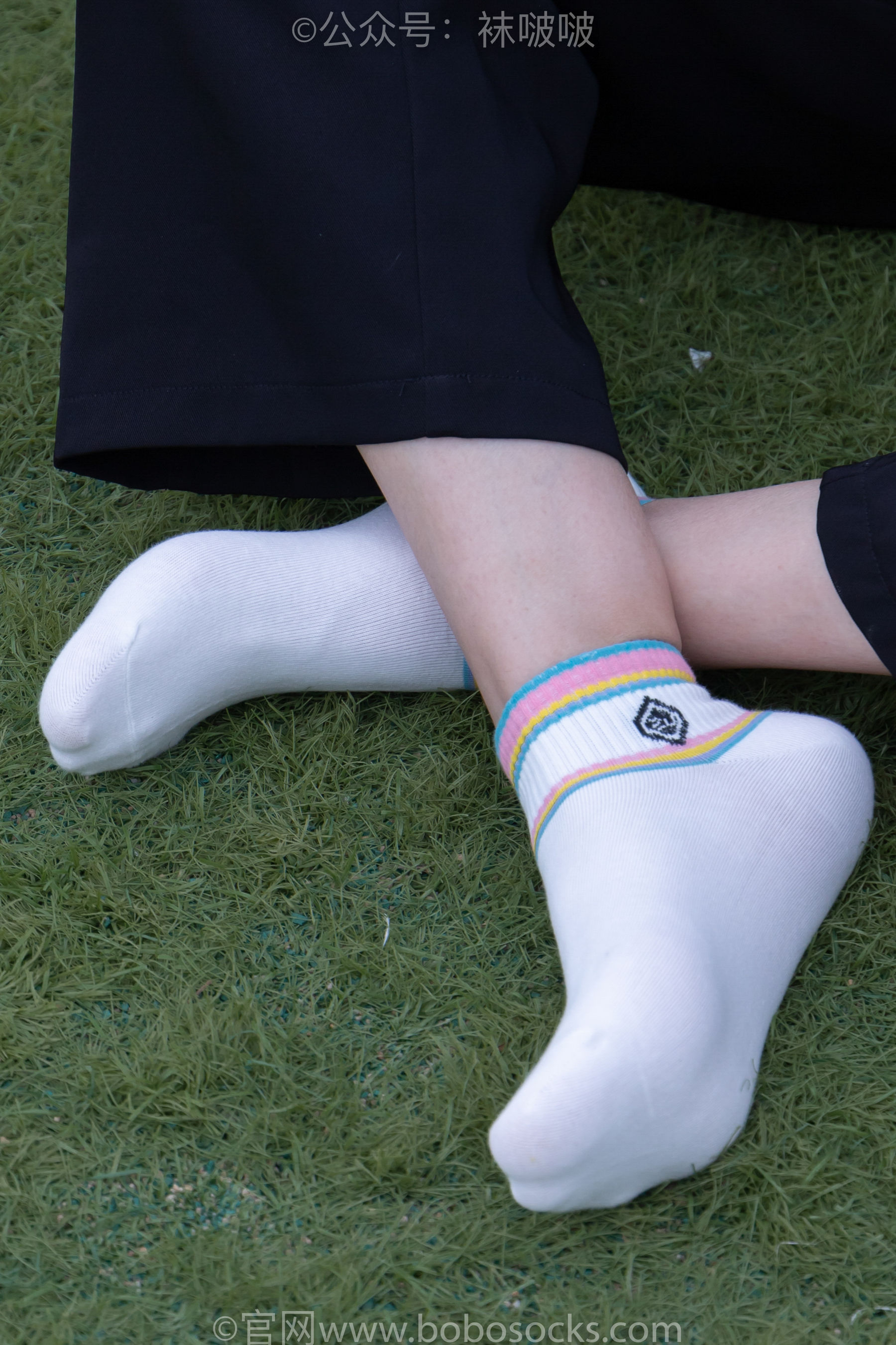 BoBoSocks袜啵啵 No.021 泡芙-板鞋、白棉袜、裸足