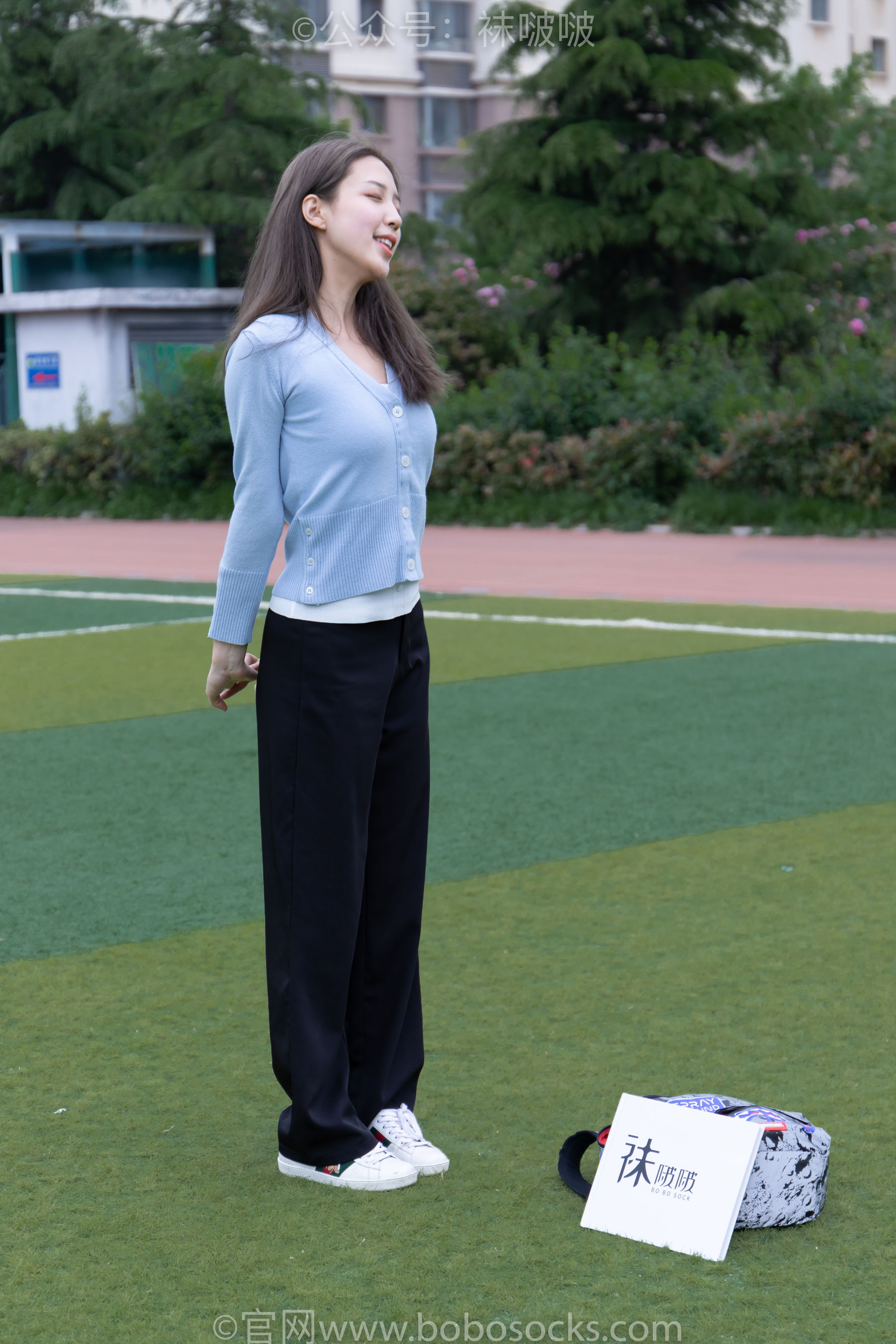 BoBoSocks袜啵啵 No.021 泡芙-板鞋、白棉袜、裸足