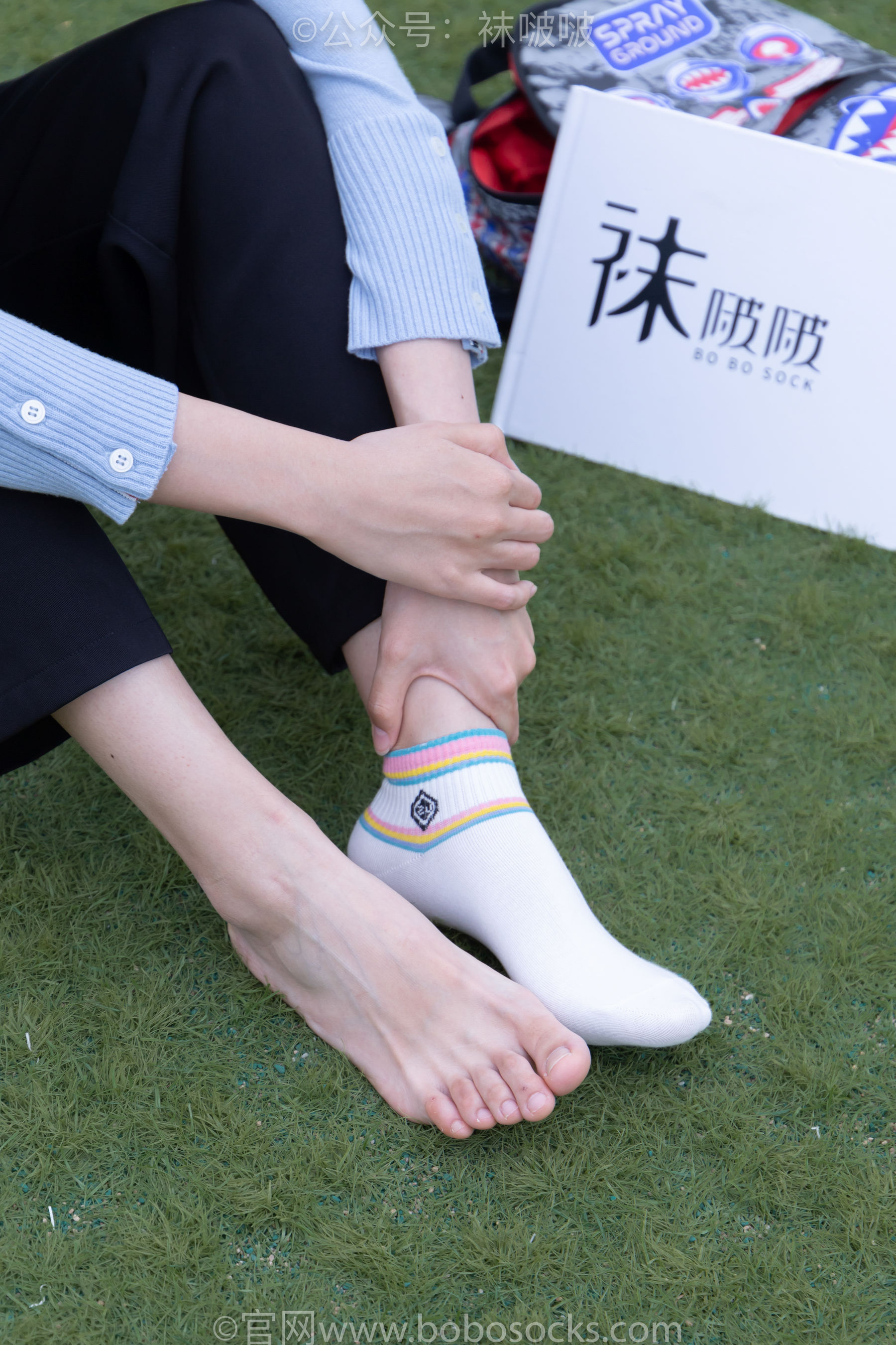 BoBoSocks袜啵啵 No.021 泡芙-板鞋、白棉袜、裸足