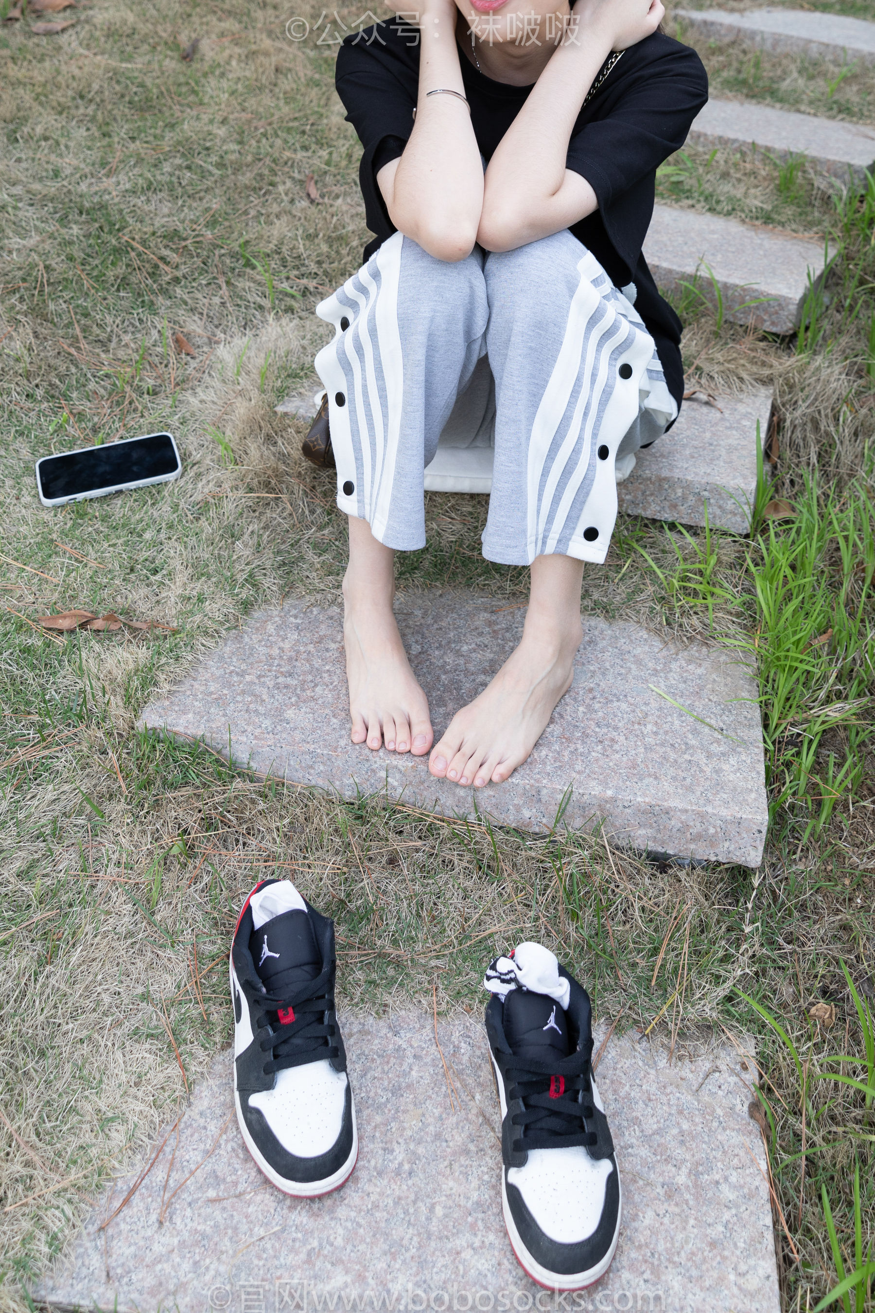 BoBoSocks袜啵啵 No.023 稚予-AJ、白色短棉袜、裸足