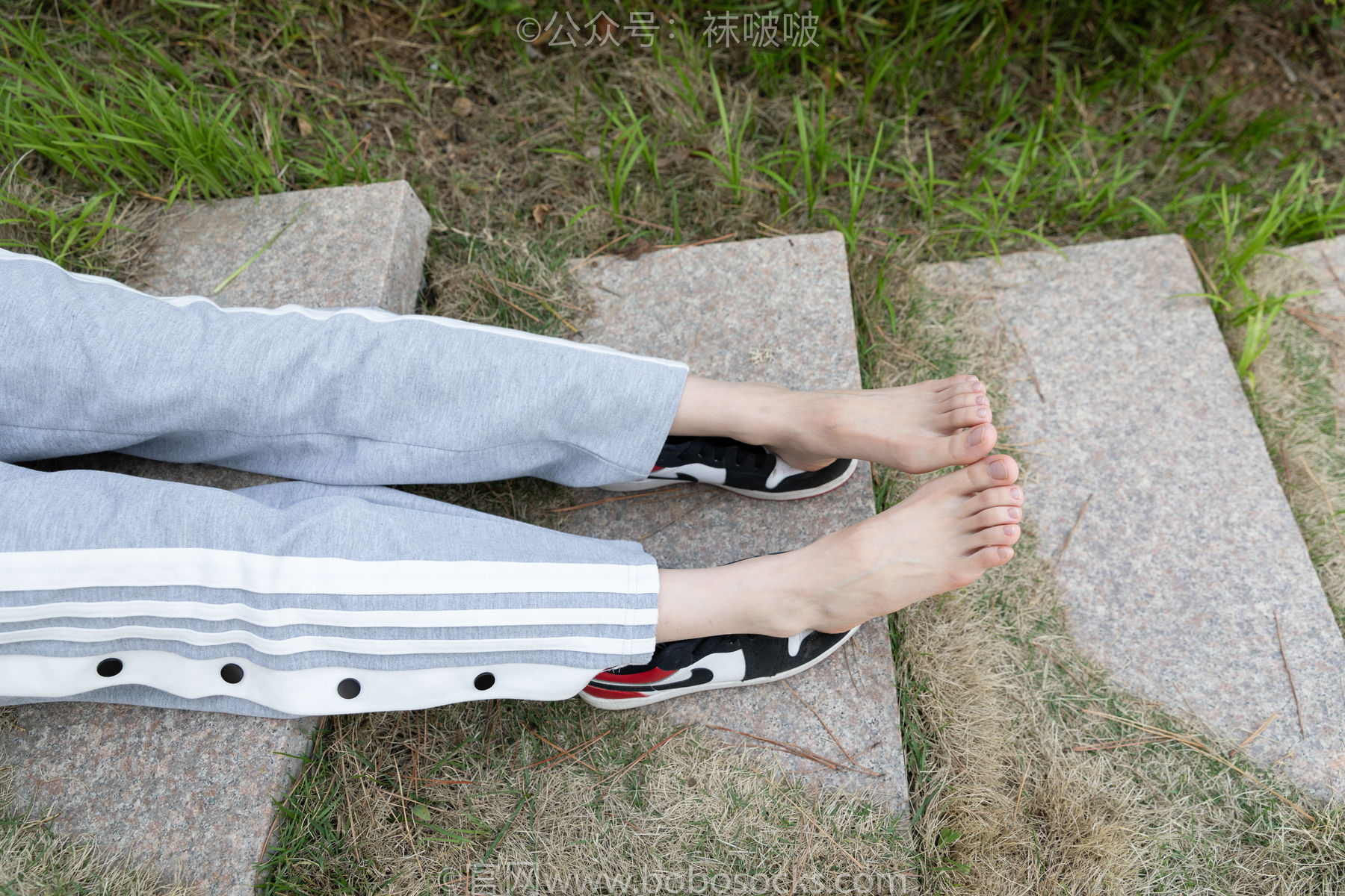 BoBoSocks袜啵啵 No.023 稚予-AJ、白色短棉袜、裸足