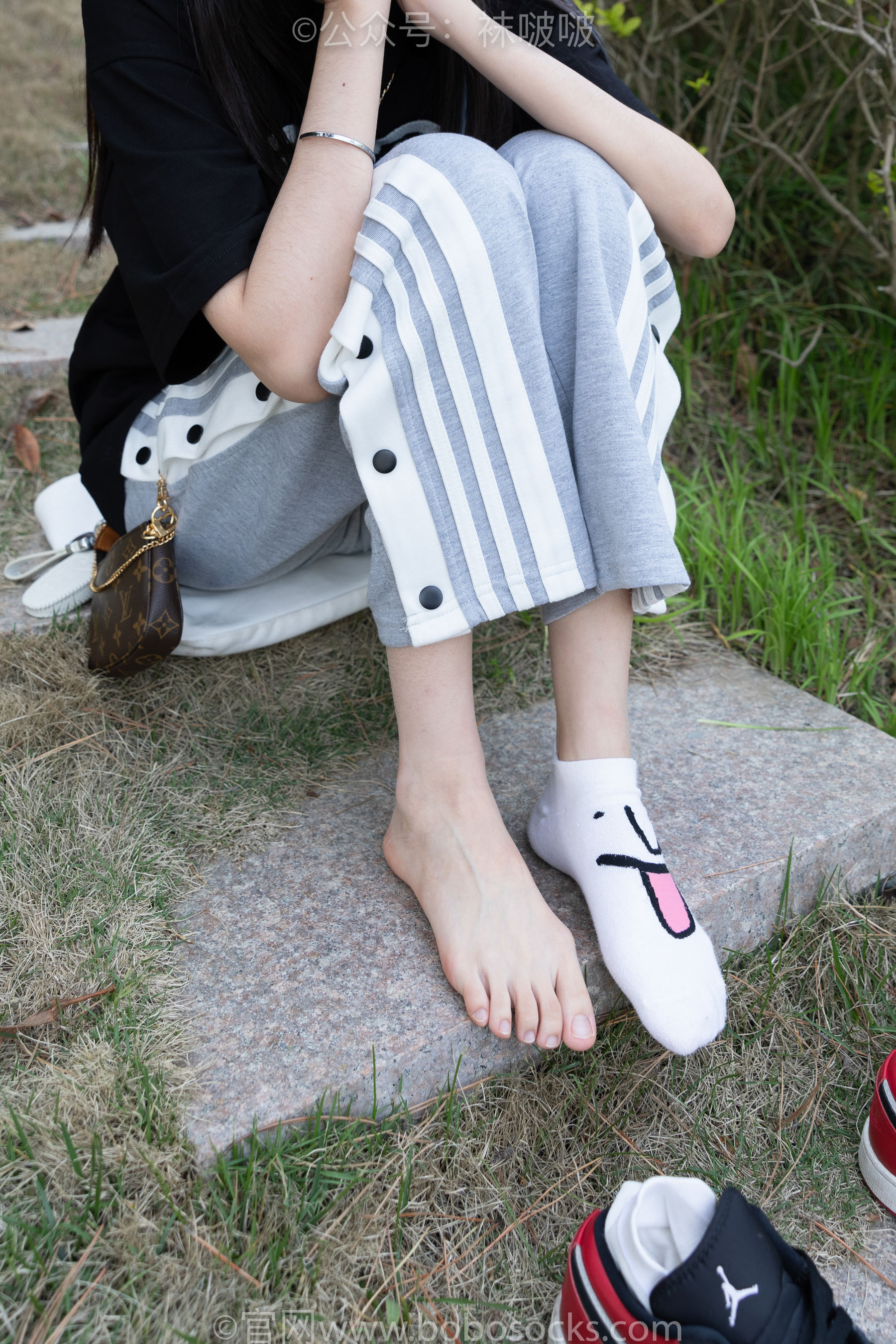 BoBoSocks袜啵啵 No.023 稚予-AJ、白色短棉袜、裸足