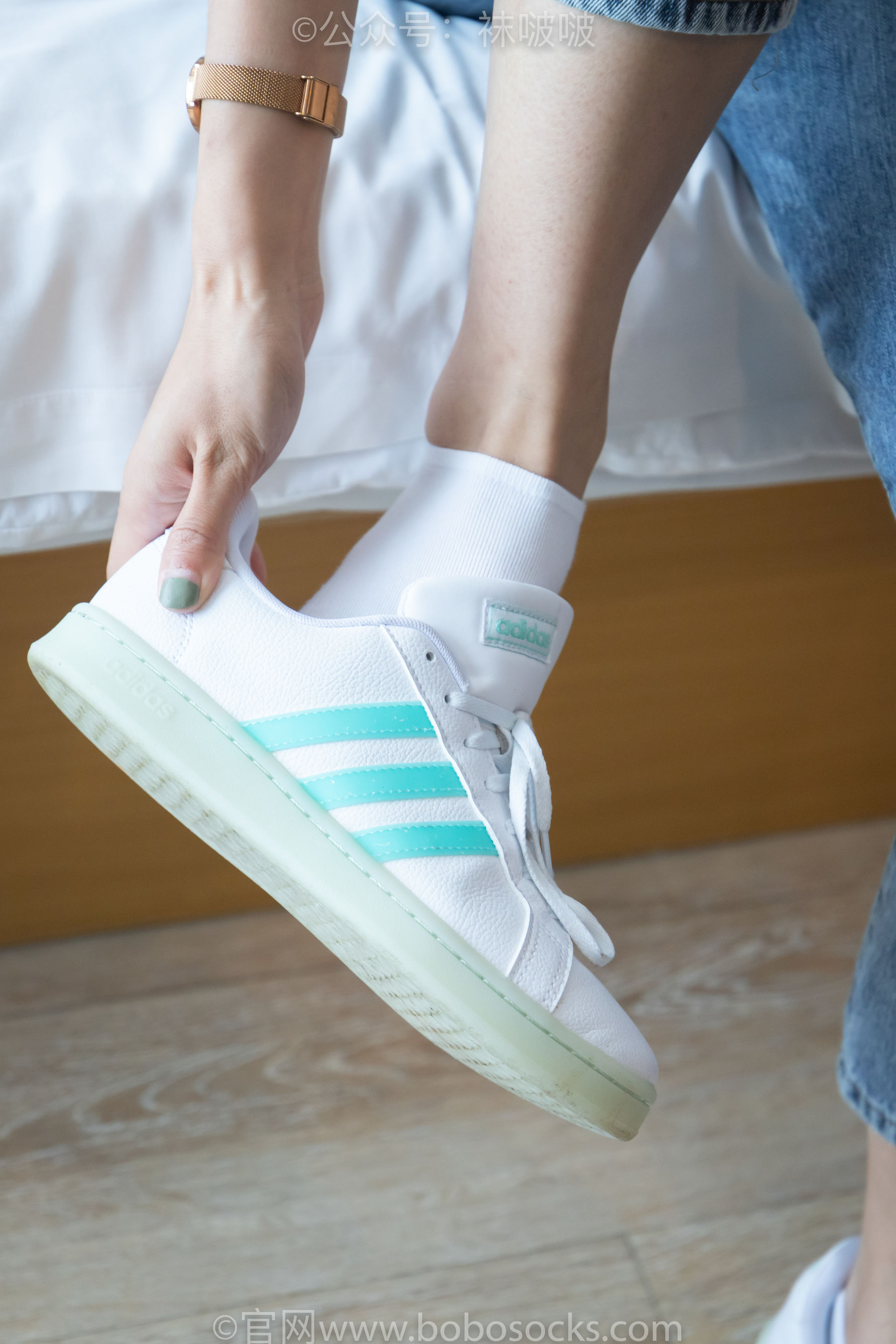 BoBoSocks袜啵啵 No.024 涵涵-板鞋、白棉袜、裸足