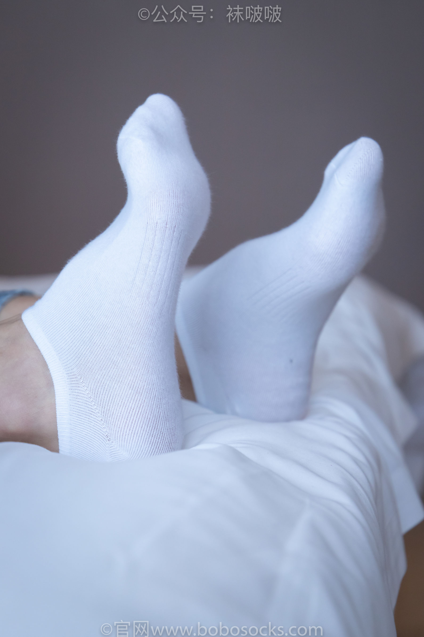 BoBoSocks袜啵啵 No.024 涵涵-板鞋、白棉袜、裸足