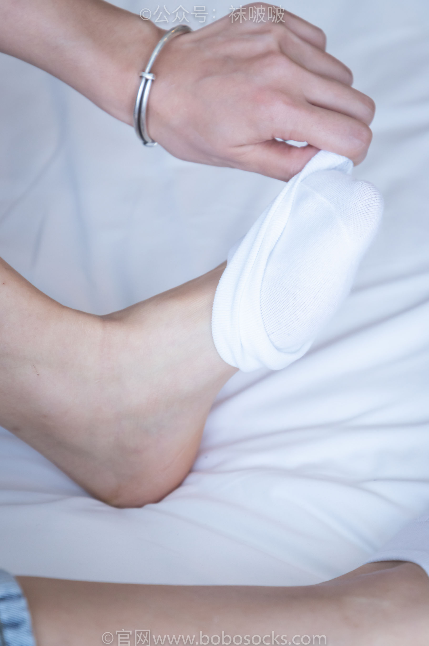 BoBoSocks袜啵啵 No.024 涵涵-板鞋、白棉袜、裸足