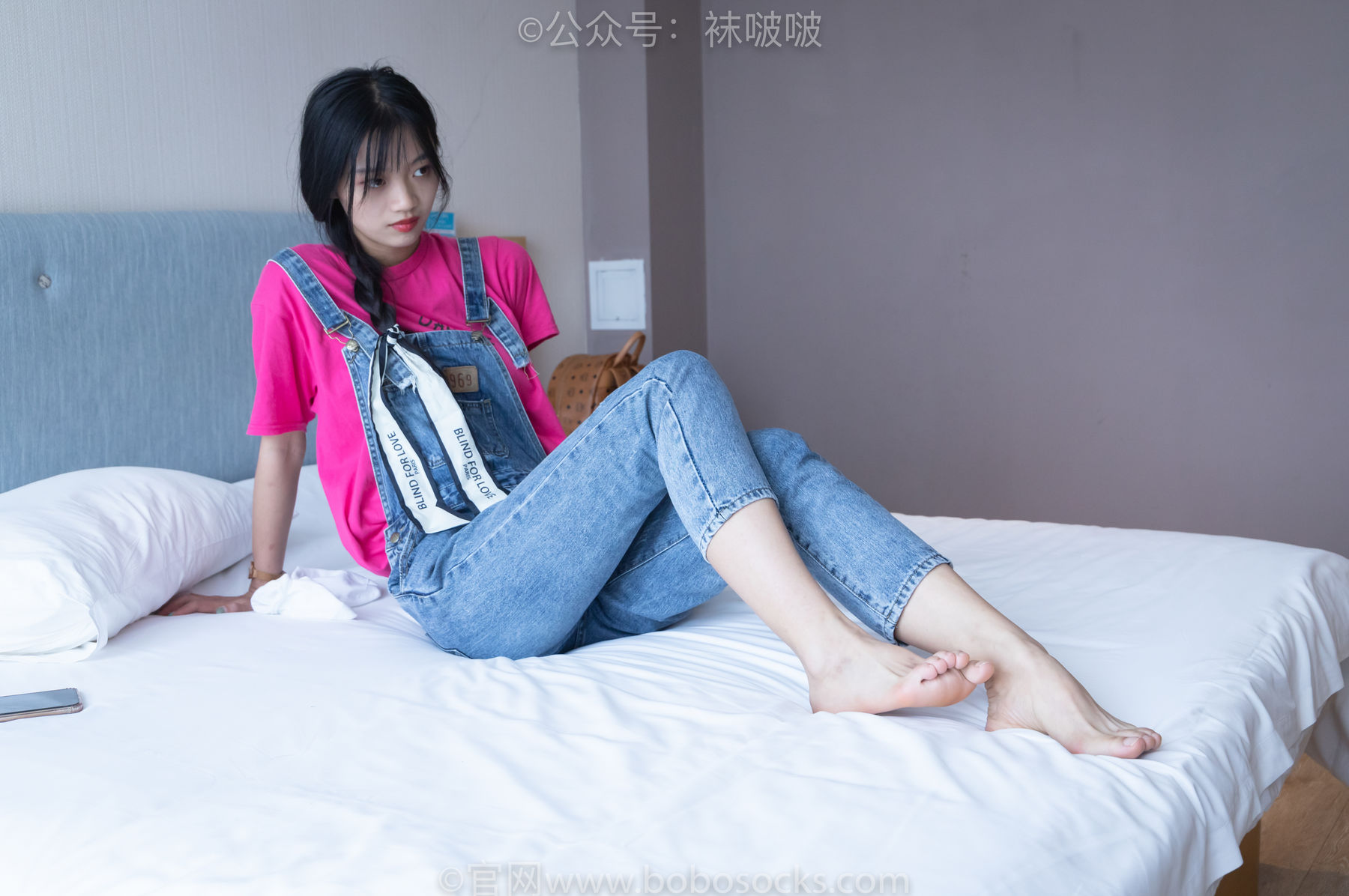 BoBoSocks袜啵啵 No.024 涵涵-板鞋、白棉袜、裸足