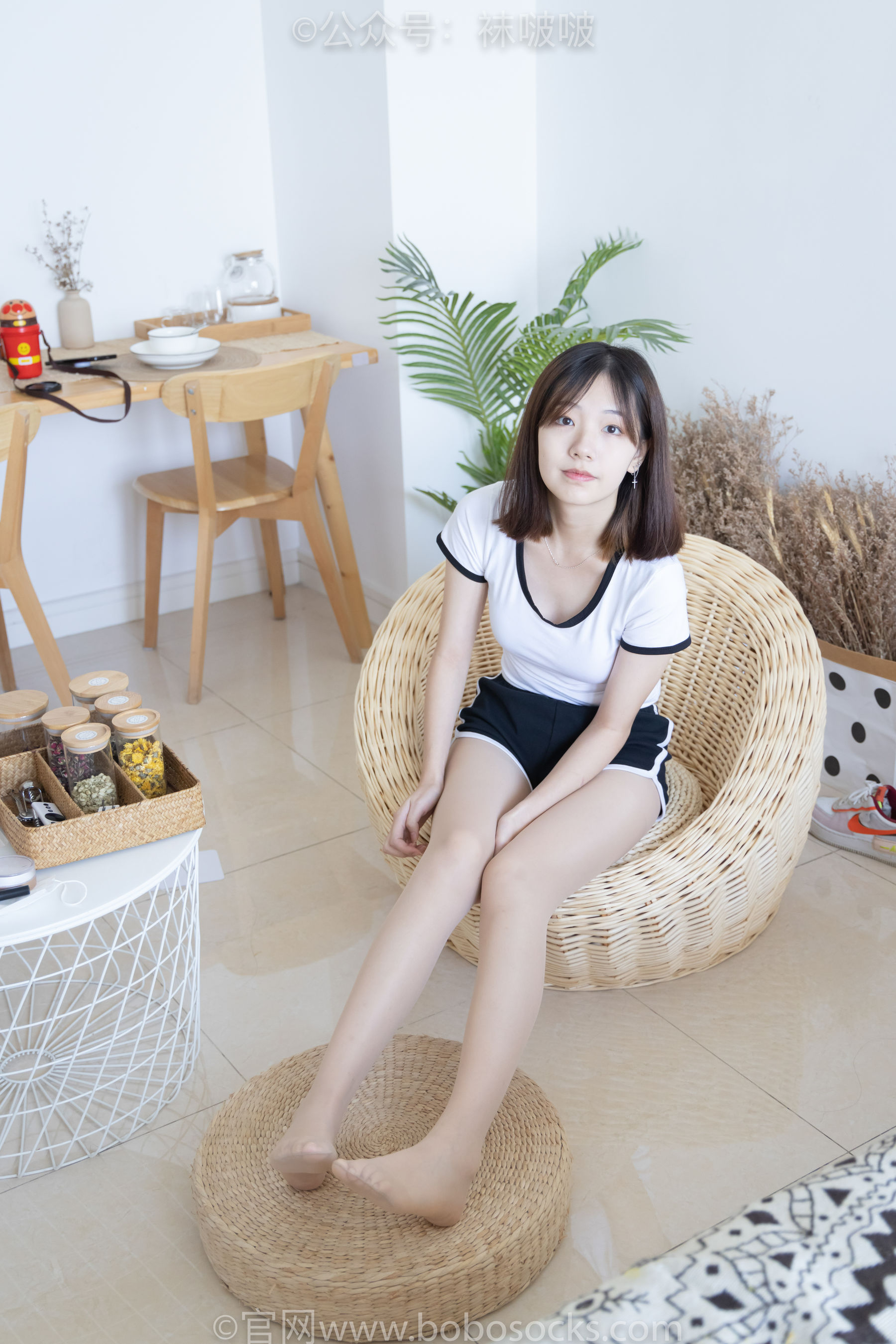 BoBoSocks袜啵啵 No.026 小甜豆-体操服、空军一号、白棉袜、肉丝