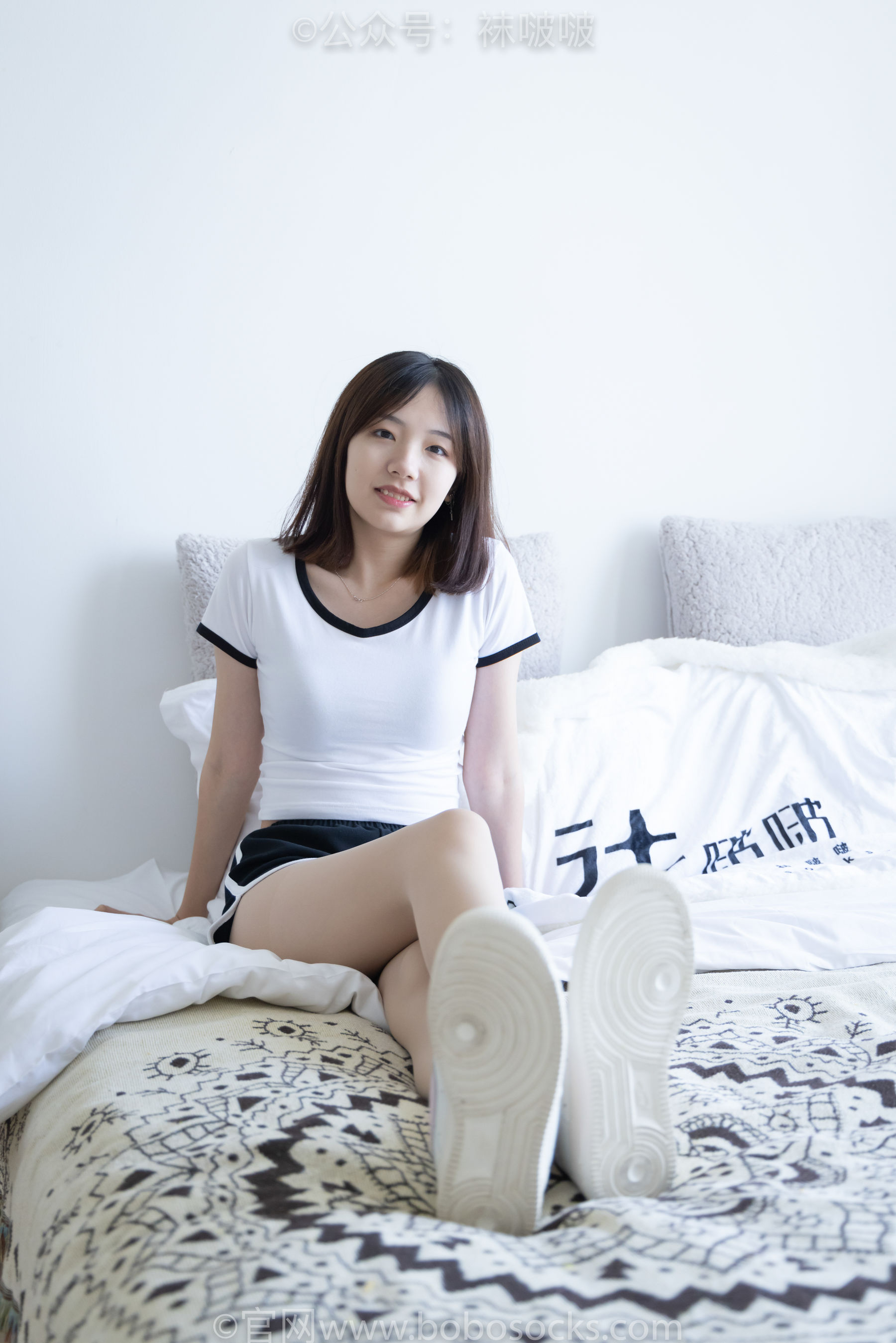 BoBoSocks袜啵啵 No.026 小甜豆-体操服、空军一号、白棉袜、肉丝