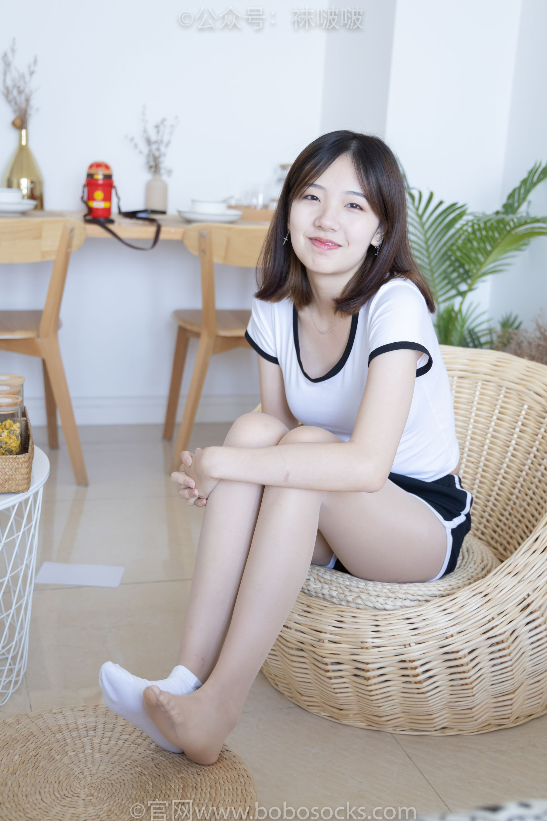 BoBoSocks袜啵啵 No.026 小甜豆-体操服、空军一号、白棉袜、肉丝