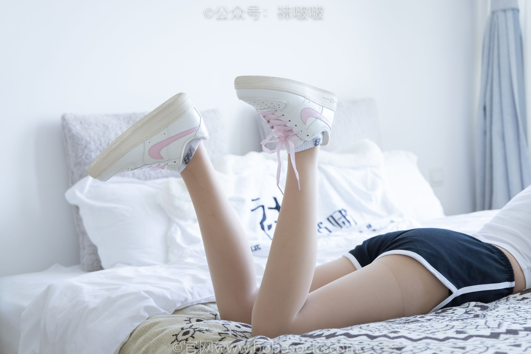 BoBoSocks袜啵啵 No.026 小甜豆-体操服、空军一号、白棉袜、肉丝
