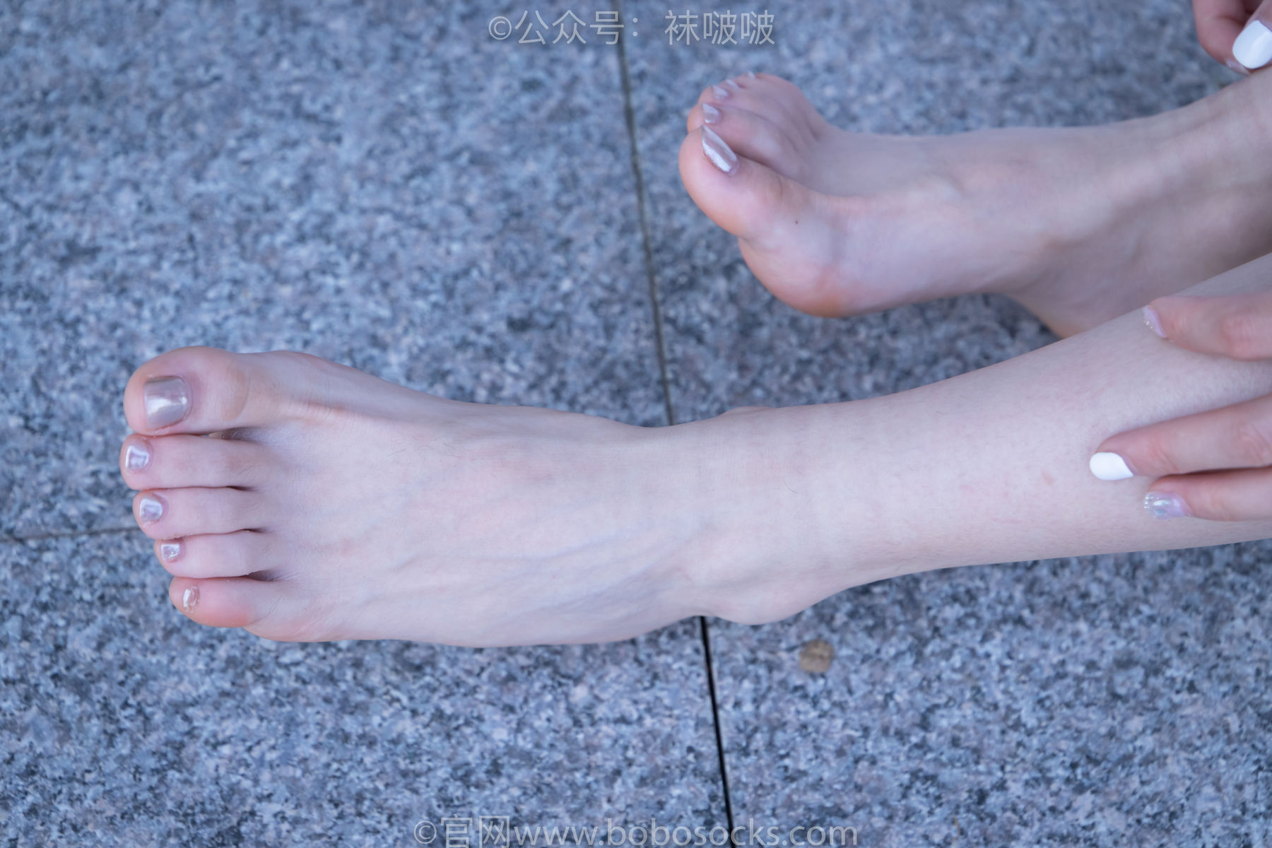 BoBoSocks袜啵啵 No.028 小米-运动鞋、白棉袜、裸足