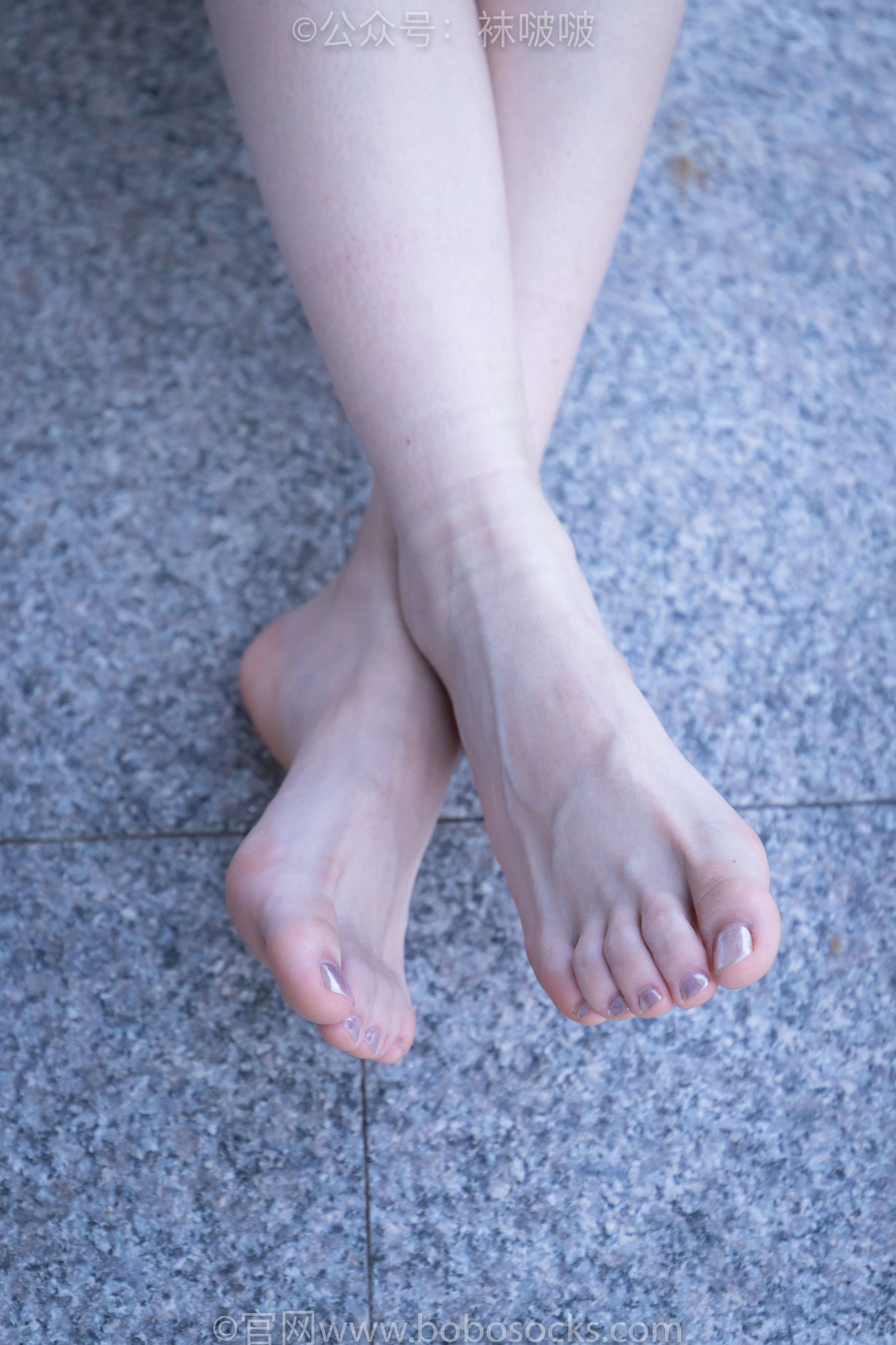 BoBoSocks袜啵啵 No.028 小米-运动鞋、白棉袜、裸足