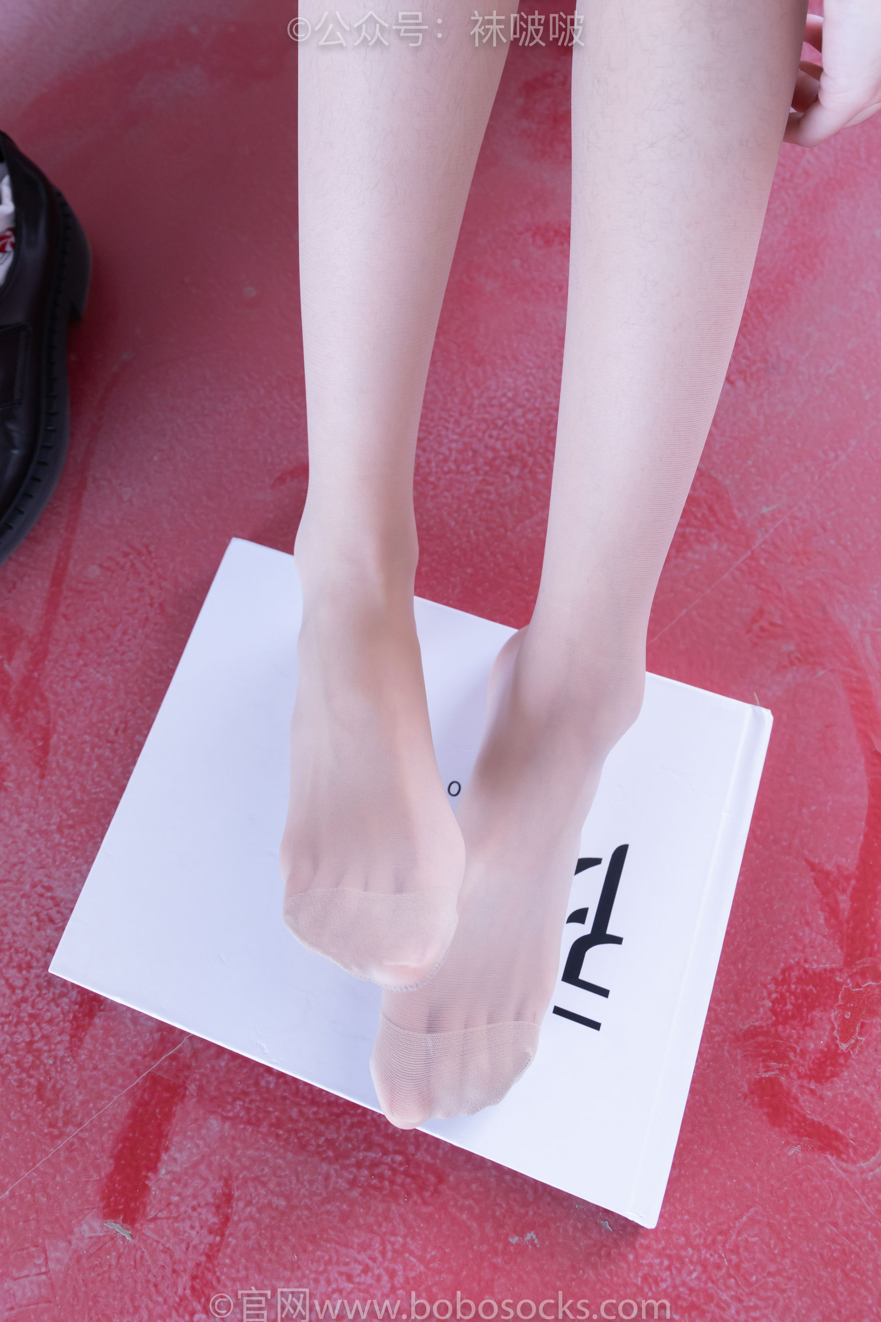 BoBoSocks袜啵啵 No.030 稚予- 皮鞋、短白棉袜、肉丝