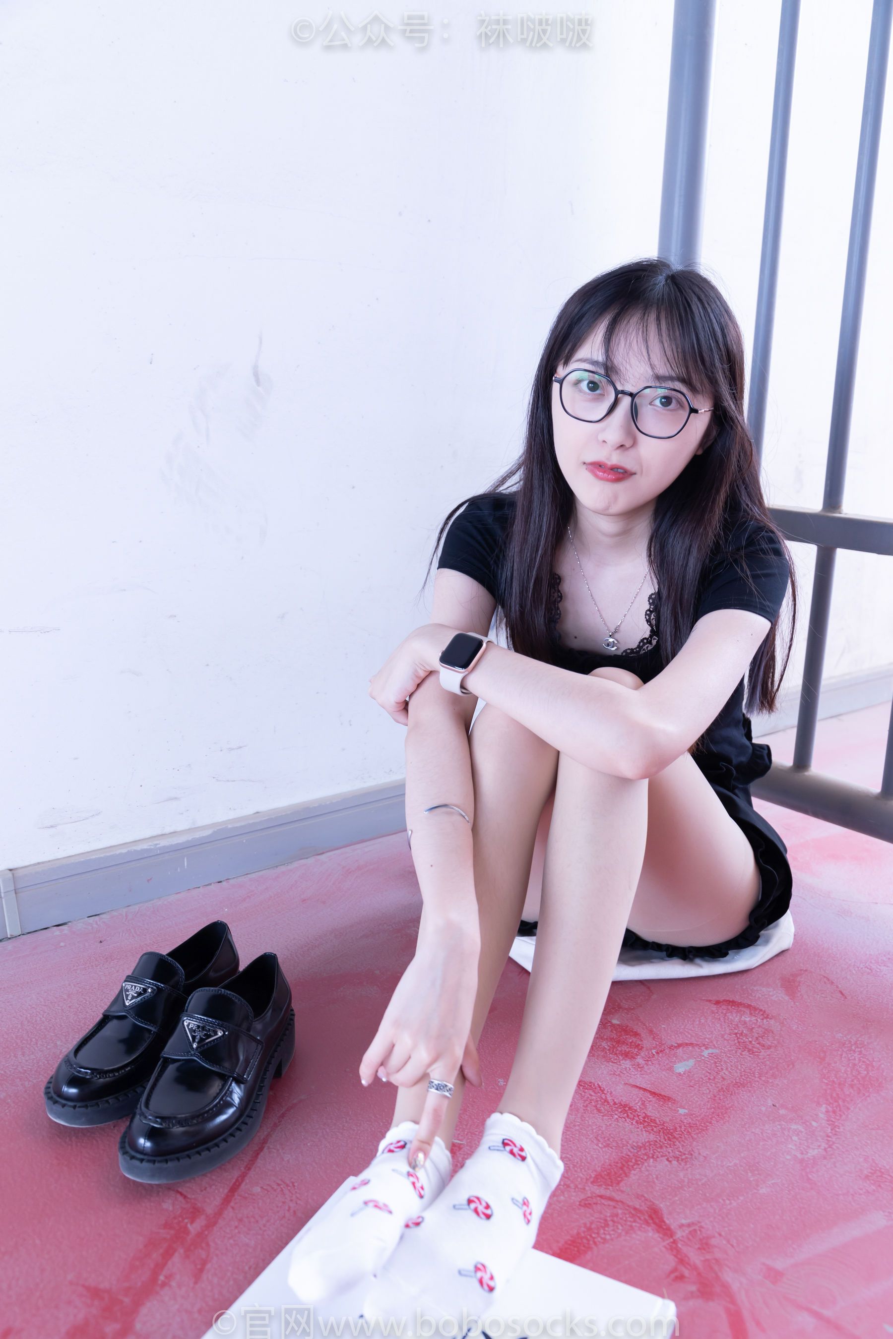 BoBoSocks袜啵啵 No.030 稚予- 皮鞋、短白棉袜、肉丝