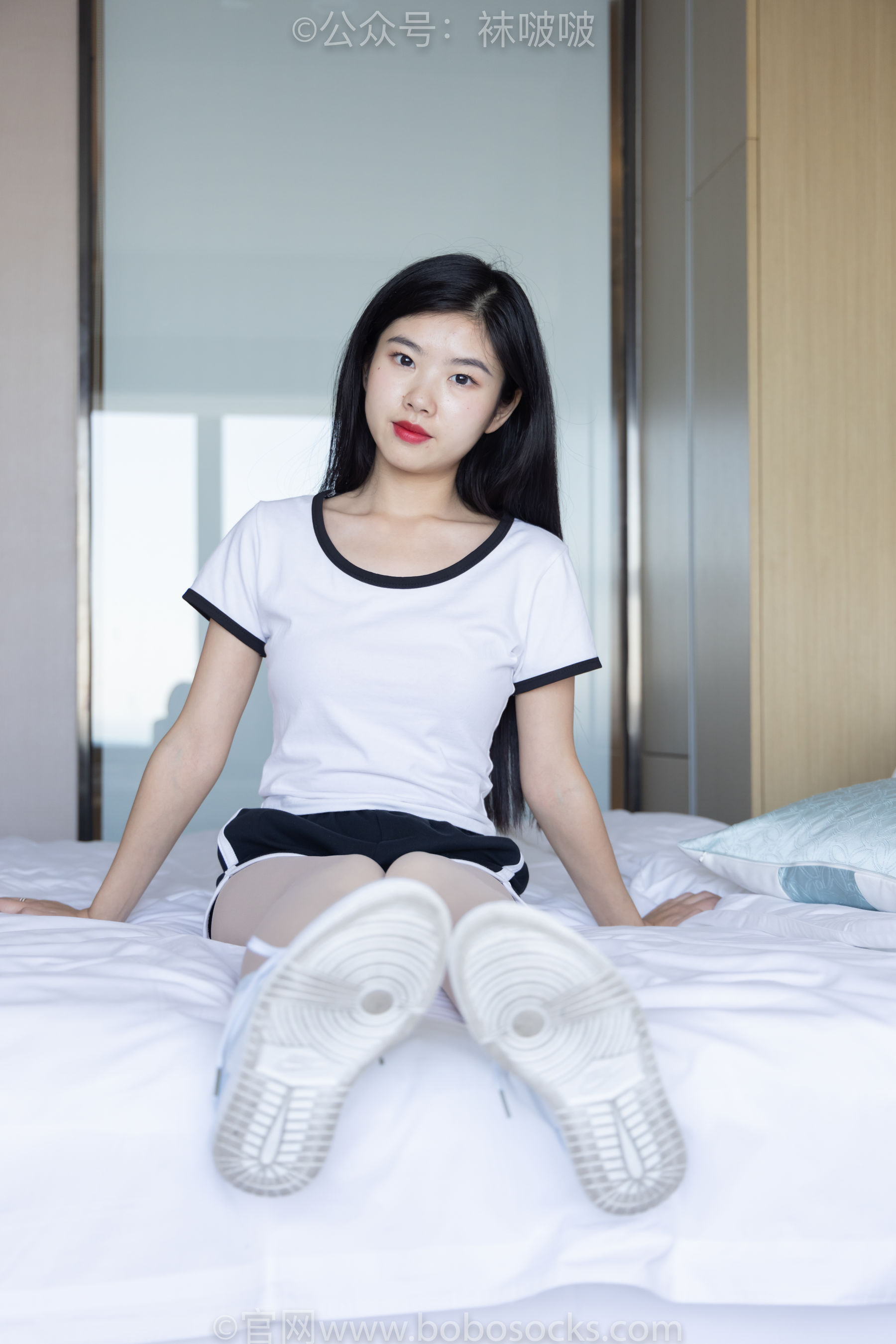 BoBoSocks袜啵啵 No.031 小奶熊-AJ板鞋、白棉袜、厚肉丝