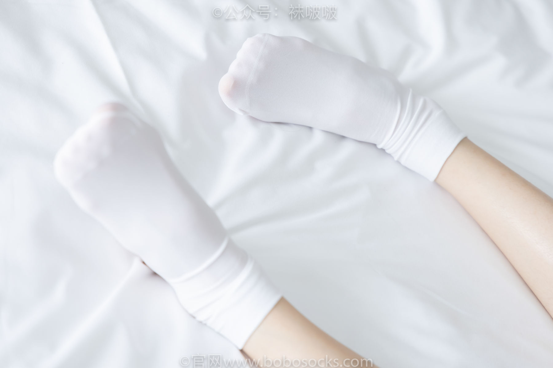 BoBoSocks袜啵啵 No.033 稚予-贝壳头、天鹅绒黑袜、天鹅绒白袜
