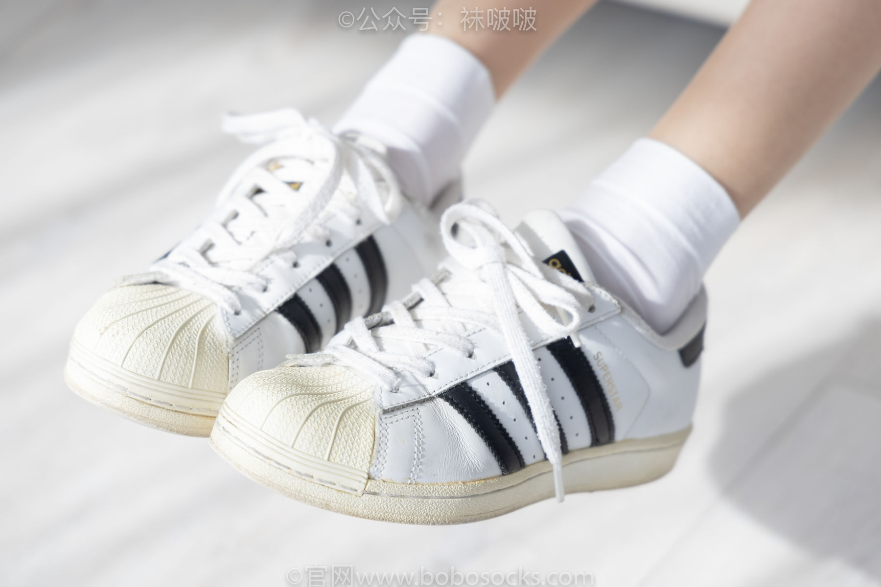BoBoSocks袜啵啵 No.033 稚予-贝壳头、天鹅绒黑袜、天鹅绒白袜