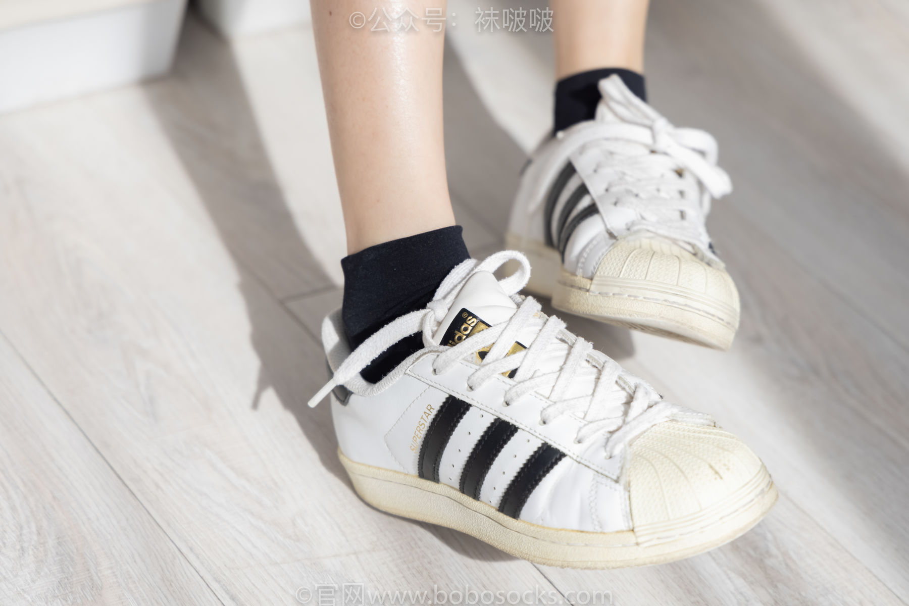 BoBoSocks袜啵啵 No.033 稚予-贝壳头、天鹅绒黑袜、天鹅绒白袜