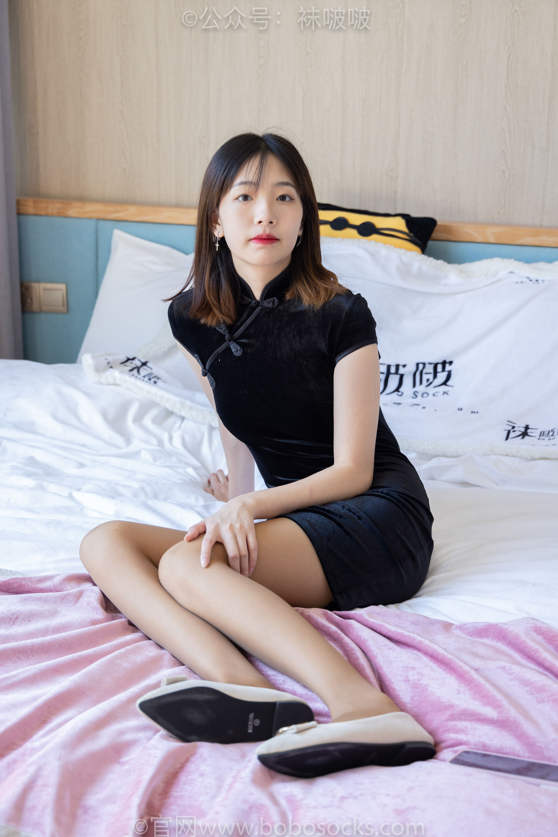 BoBoSocks袜啵啵 No.035 小甜豆-平底鞋、薄灰丝、薄咖啡丝