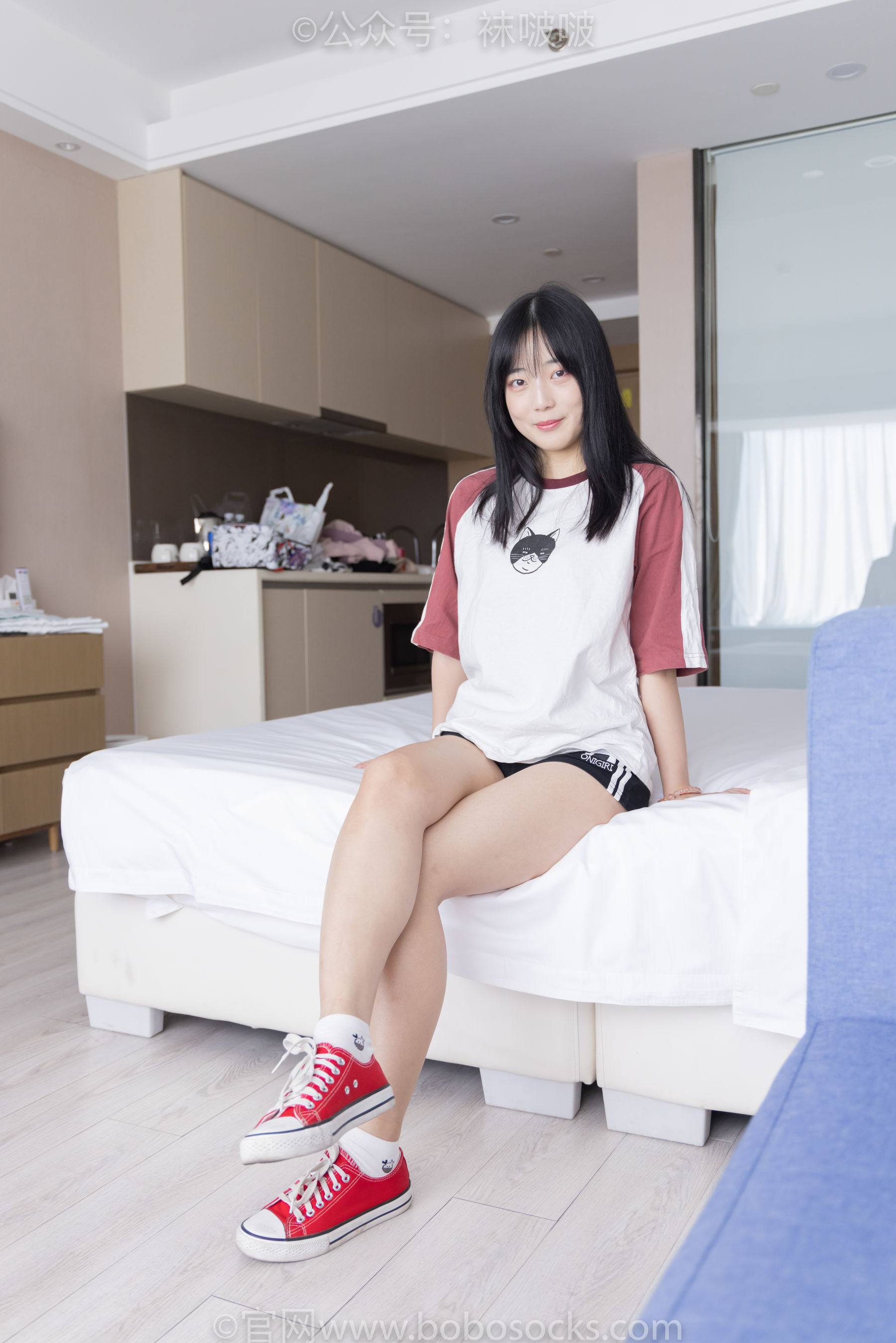 BoBoSocks袜啵啵 No.036 菠萝-帆布鞋、白棉袜、裸足
