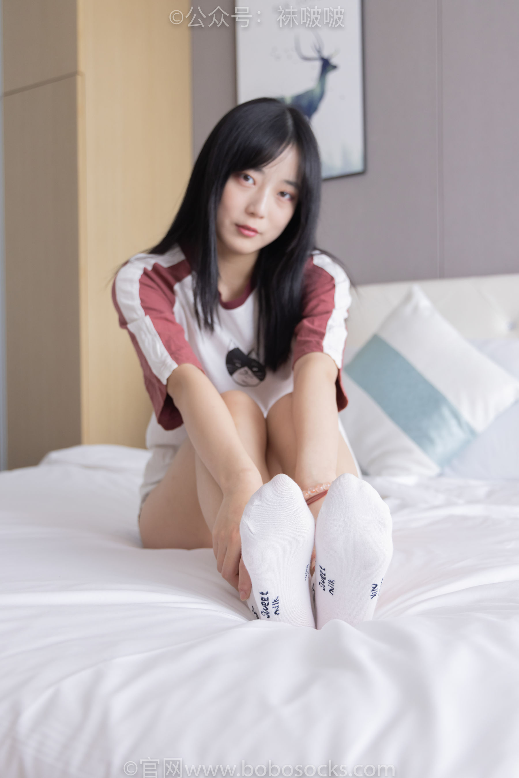 BoBoSocks袜啵啵 No.036 菠萝-帆布鞋、白棉袜、裸足