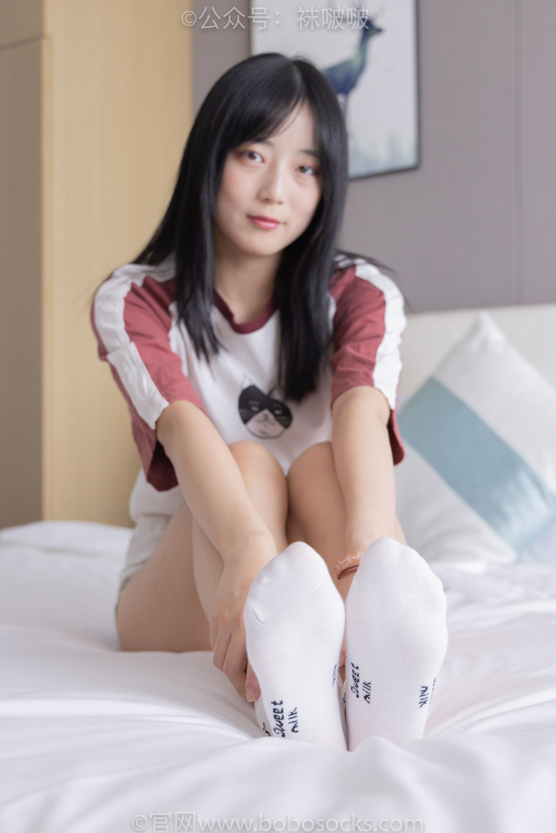 BoBoSocks袜啵啵 No.036 菠萝-帆布鞋、白棉袜、裸足