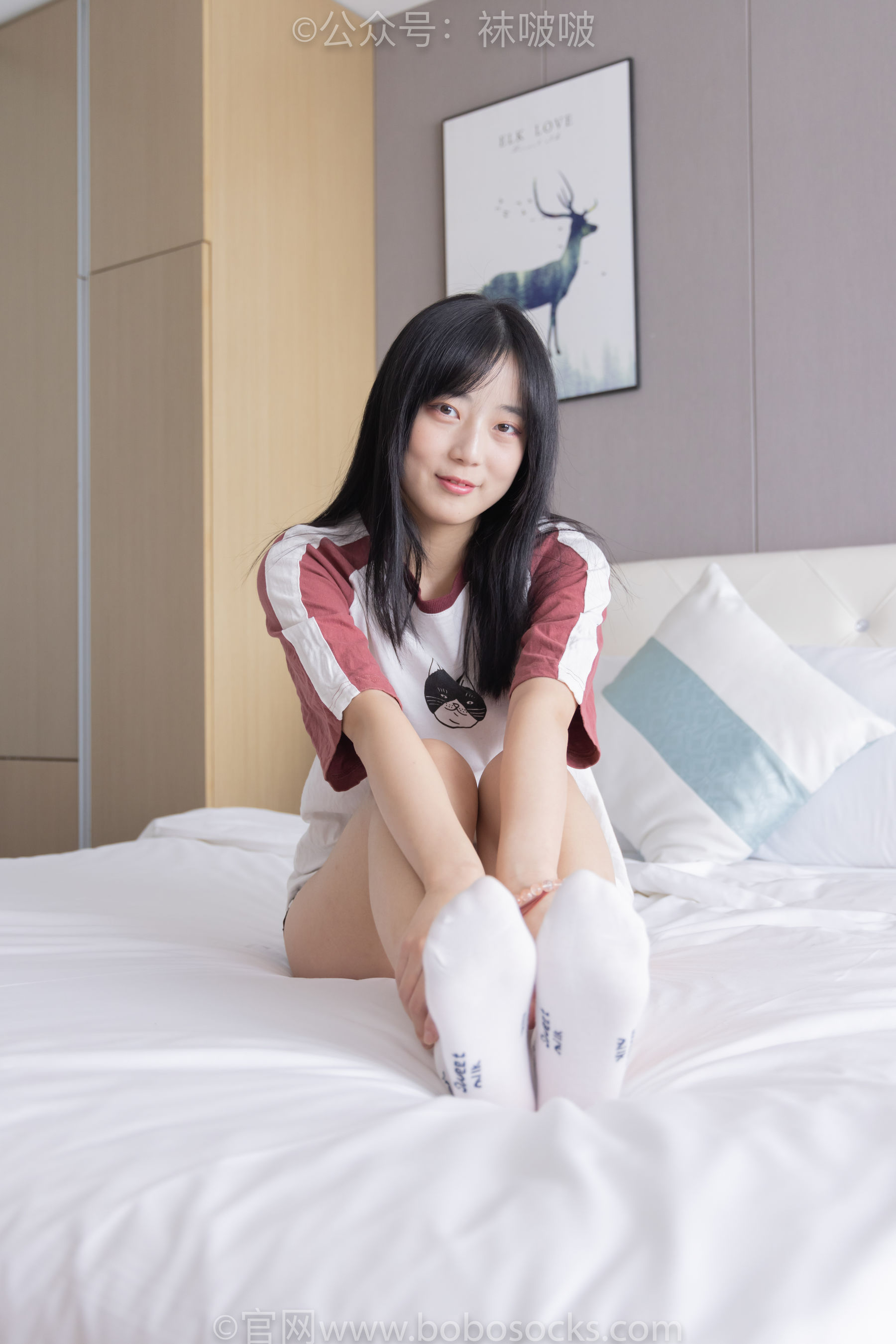 BoBoSocks袜啵啵 No.036 菠萝-帆布鞋、白棉袜、裸足