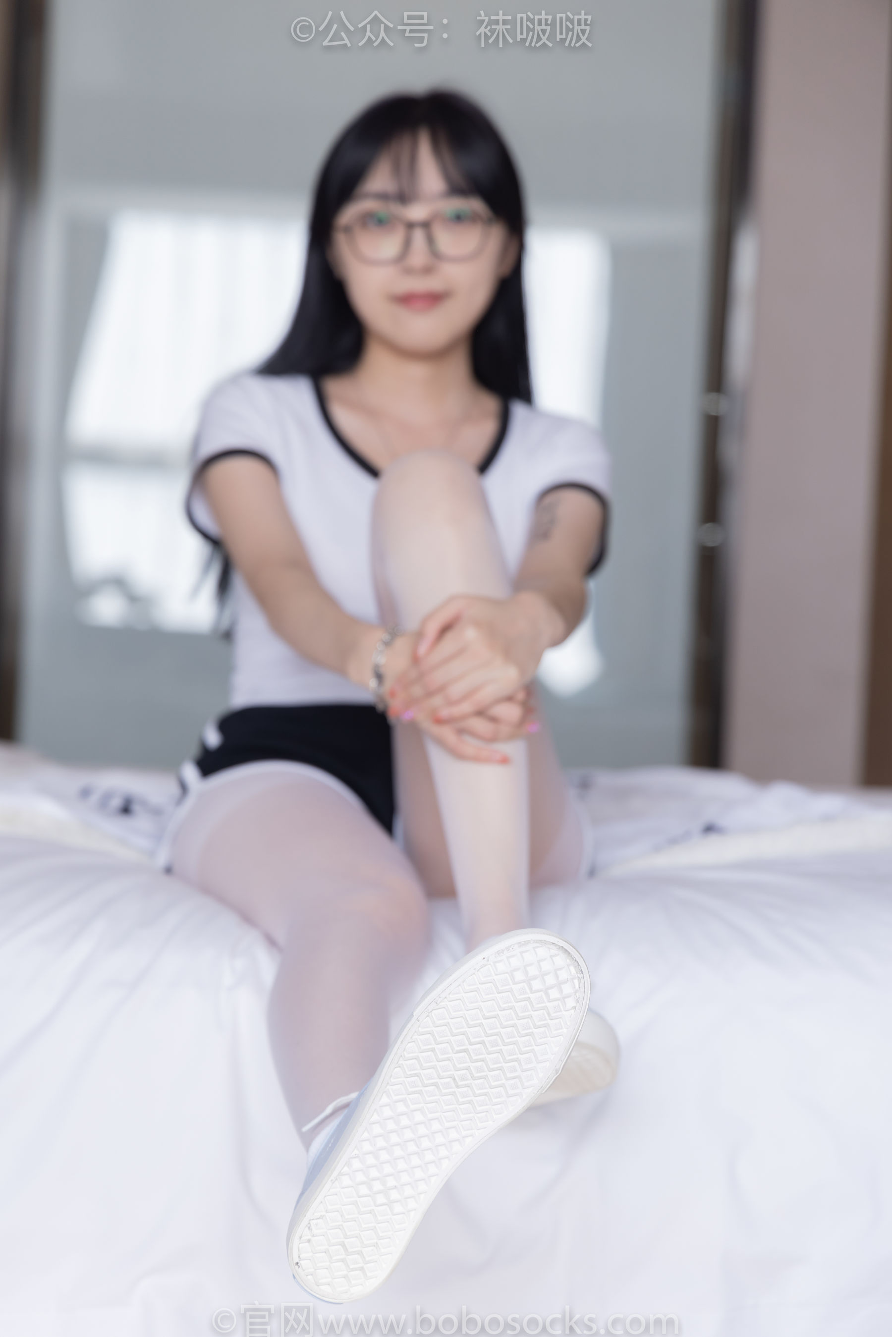 BoBoSocks袜啵啵 No.037 稚予-帆布鞋、短白棉袜、白丝