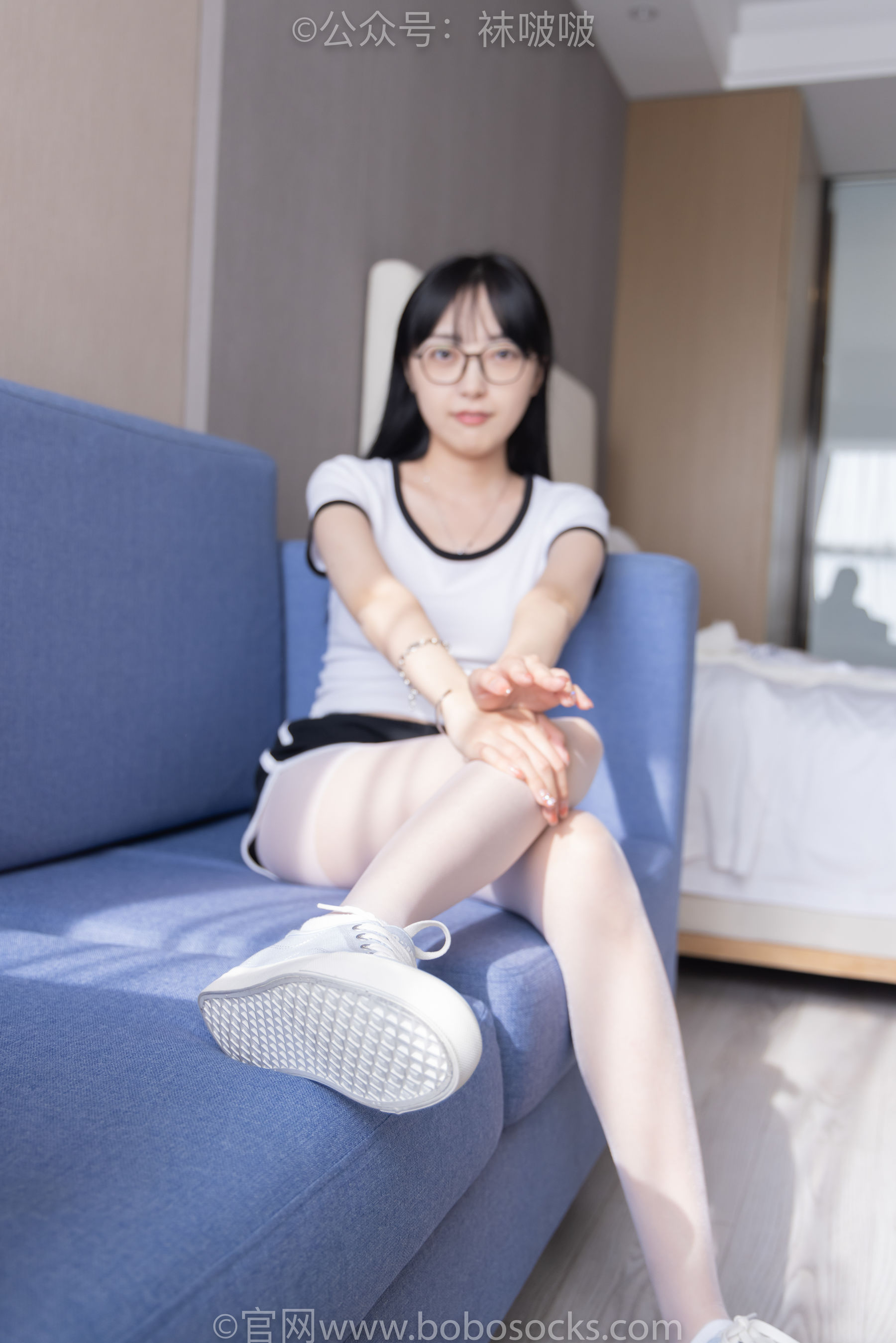 BoBoSocks袜啵啵 No.037 稚予-帆布鞋、短白棉袜、白丝