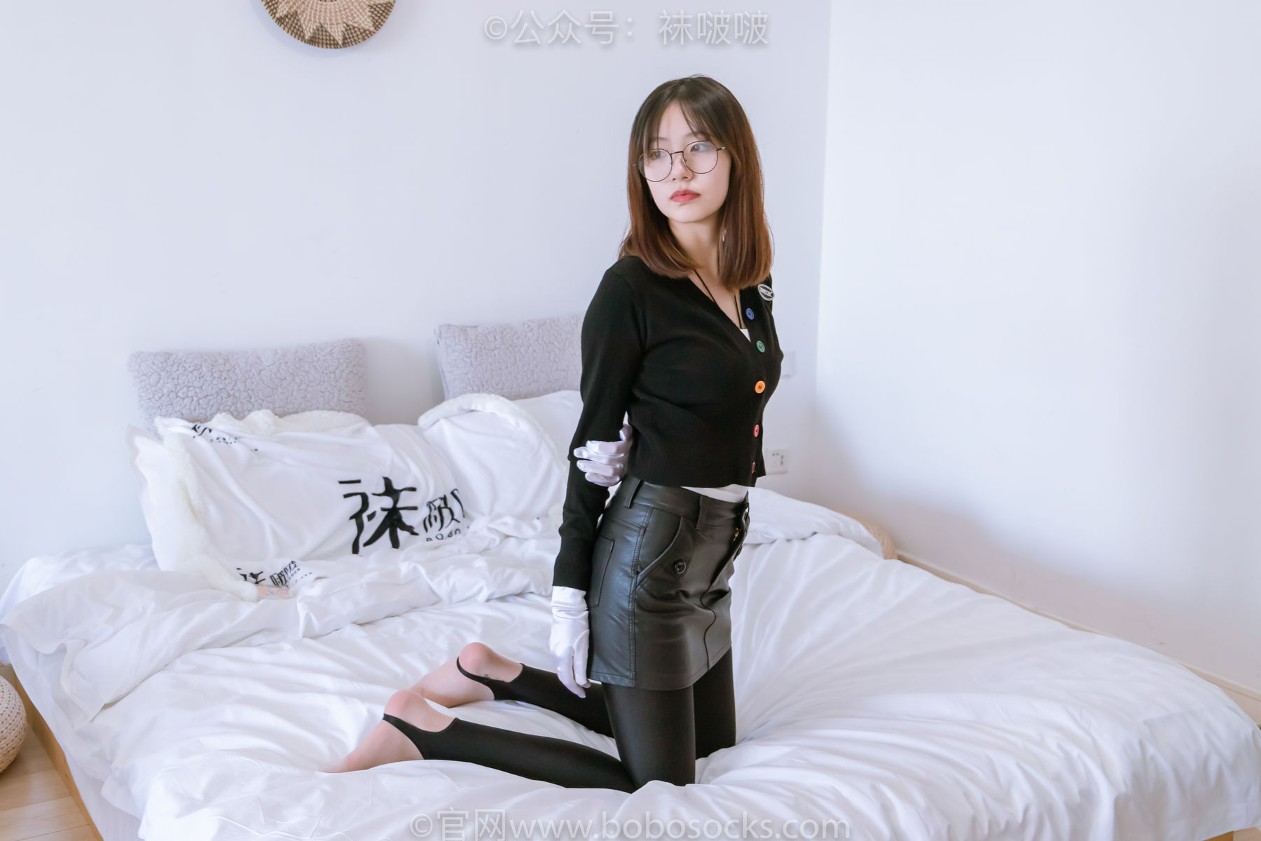 BoBoSocks袜啵啵 No.041 小甜豆-高跟长靴、黑色踩脚裤、肉丝