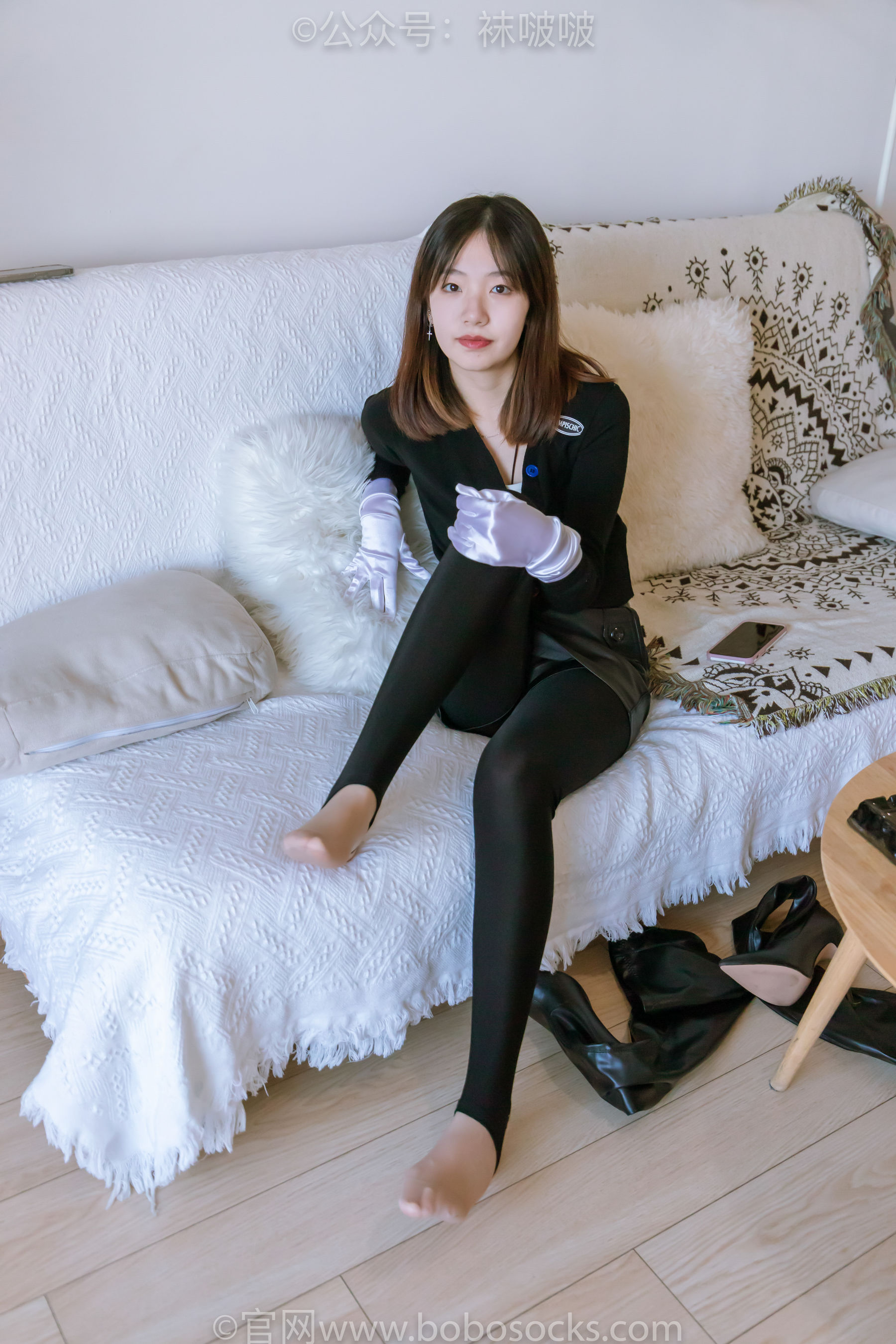 BoBoSocks袜啵啵 No.041 小甜豆-高跟长靴、黑色踩脚裤、肉丝