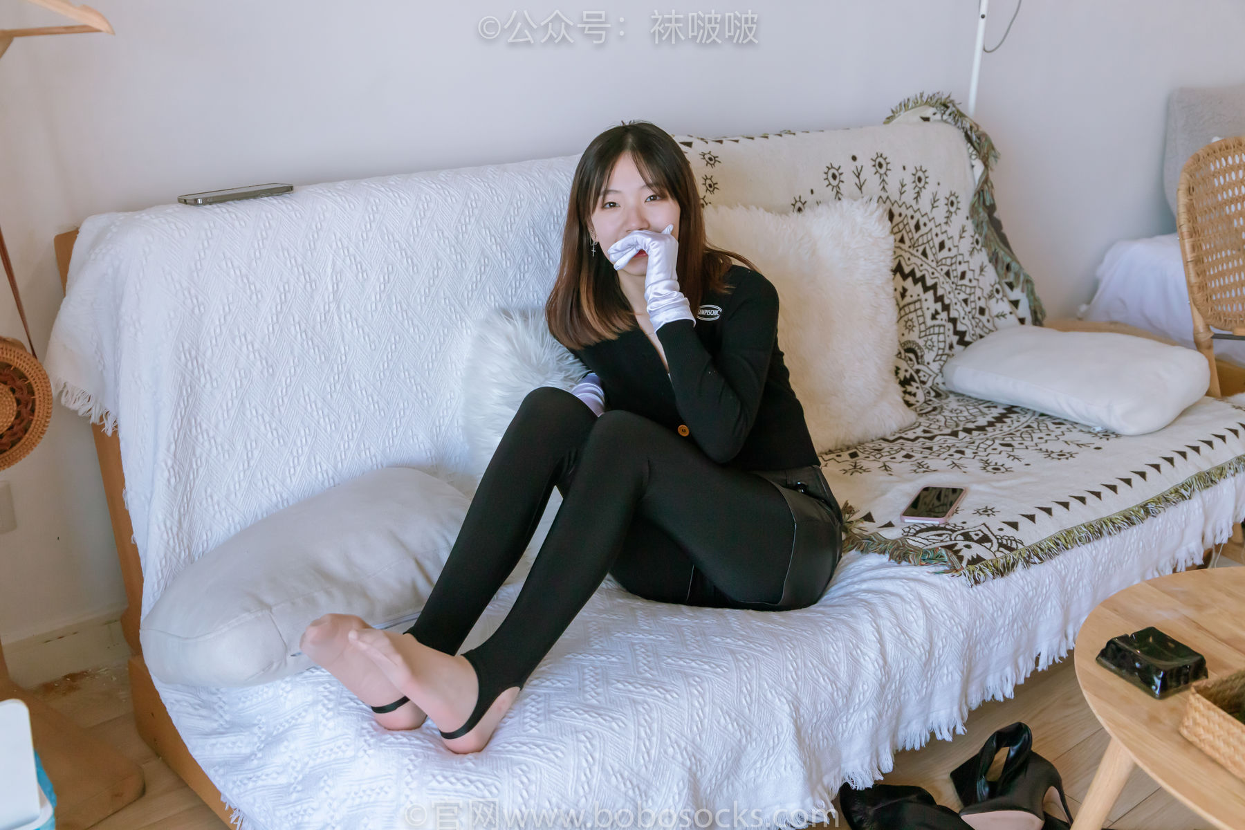 BoBoSocks袜啵啵 No.041 小甜豆-高跟长靴、黑色踩脚裤、肉丝